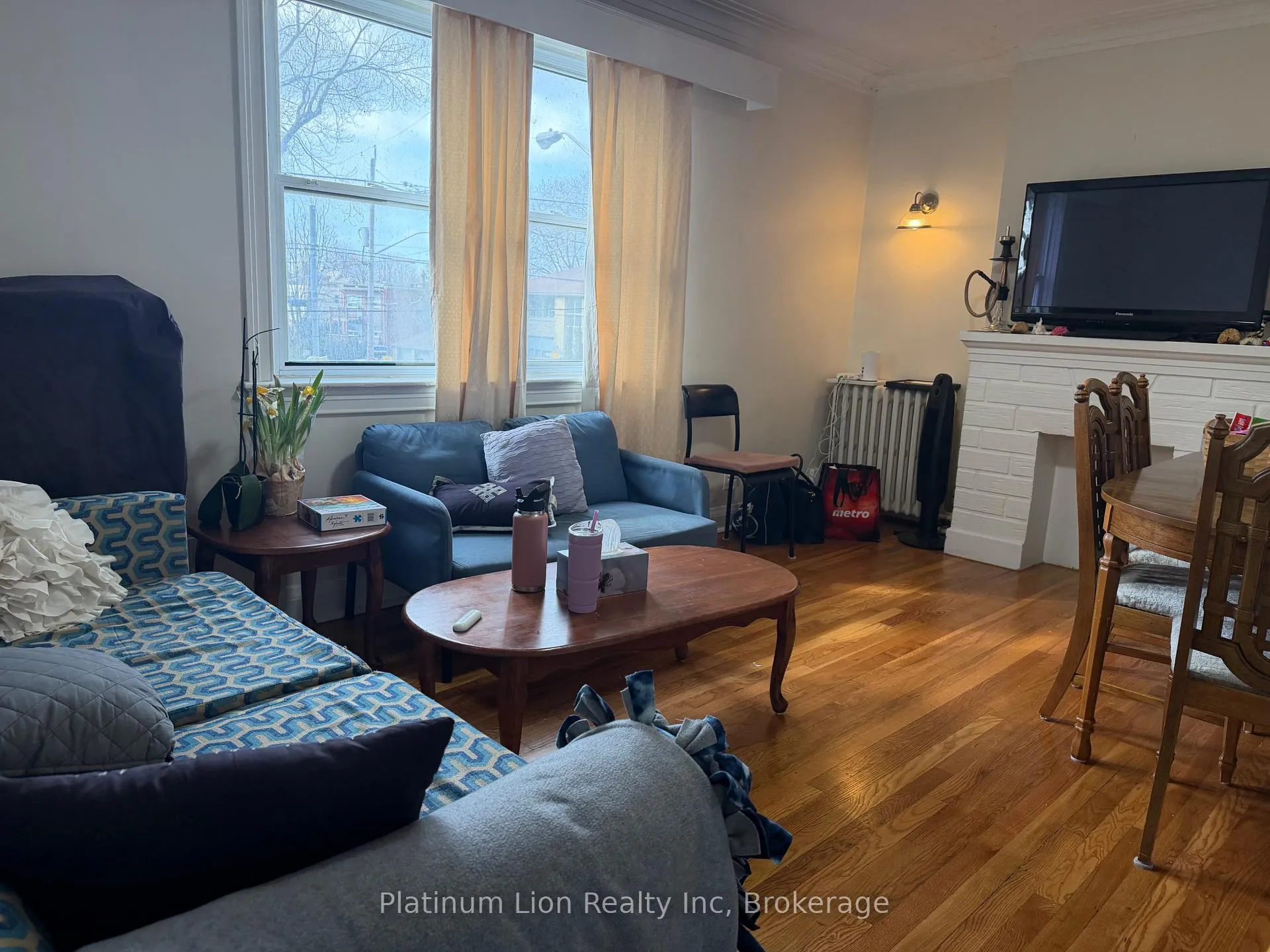 Photo 7 of Unit Upper, 2712 Lake Shore Boulevard W, Etobicoke, Mimico — HOMEH