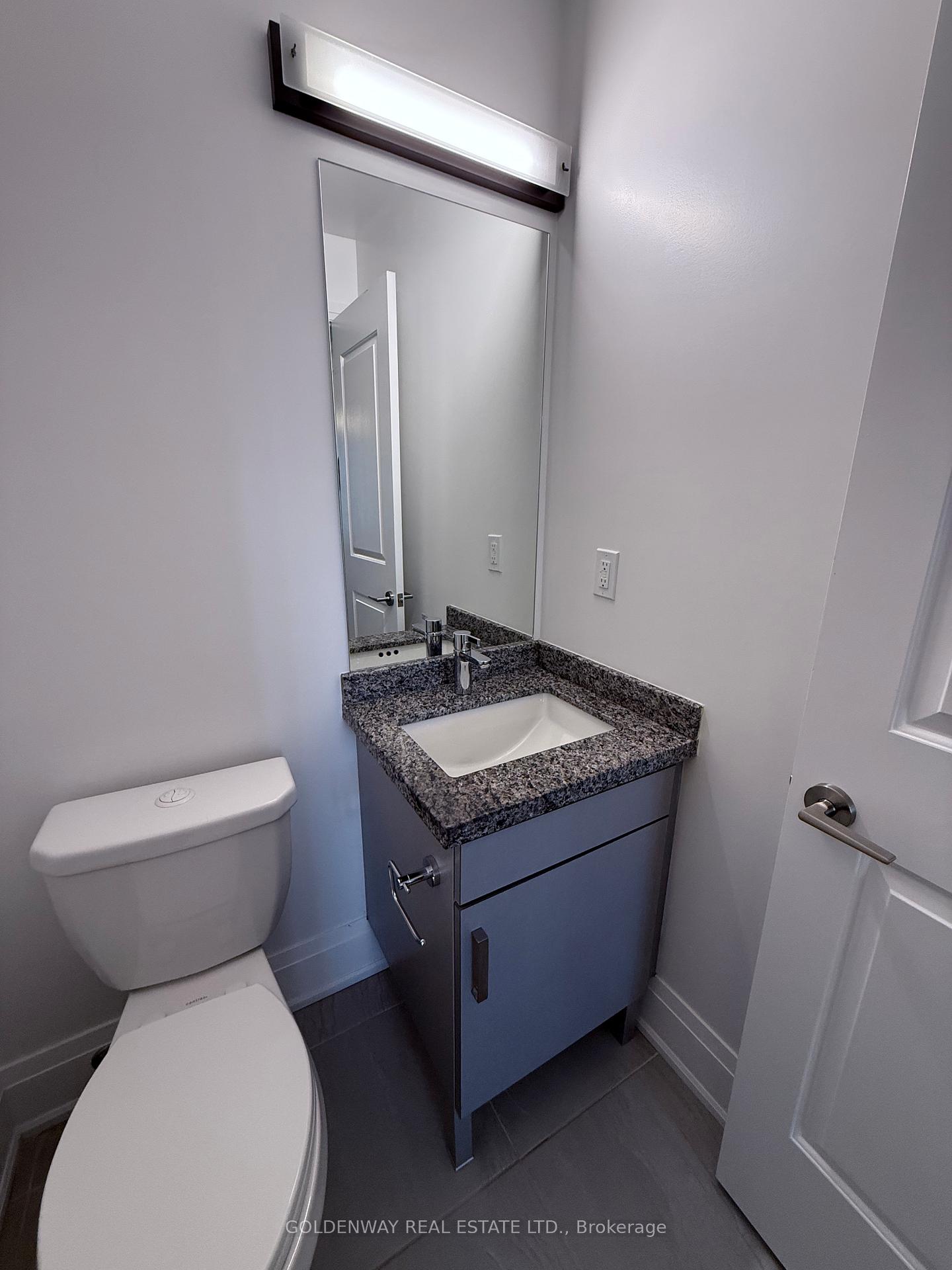 Photo 12 of 15 Village Parkway, Markham, Unionville — HOMEH