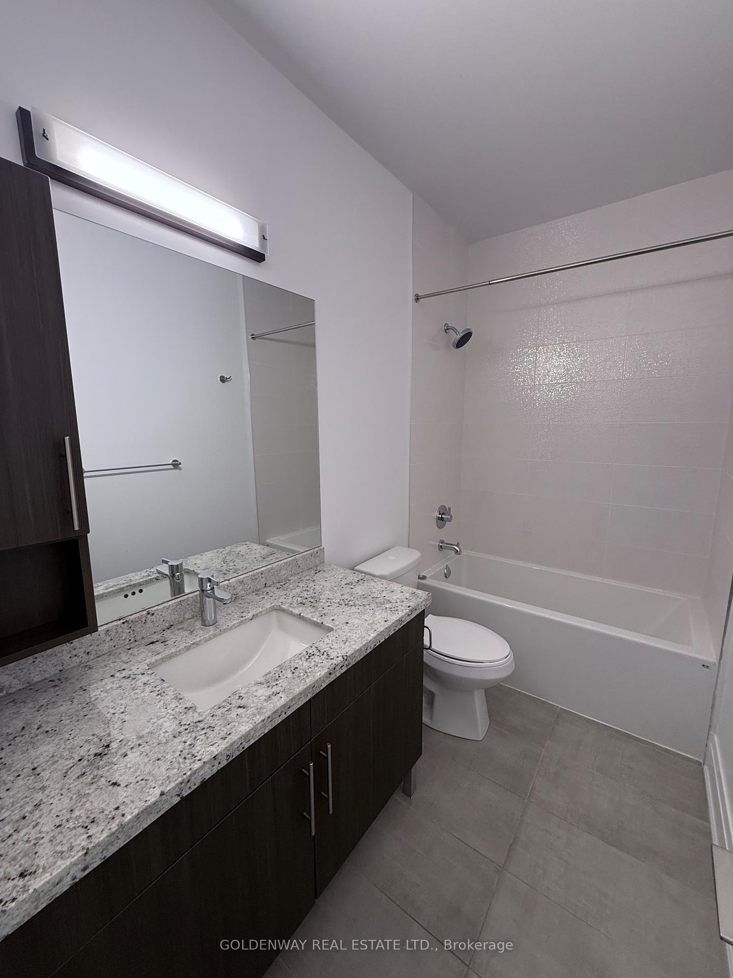 Photo 18 of 15 Village Parkway, Markham, Unionville — HOMEH