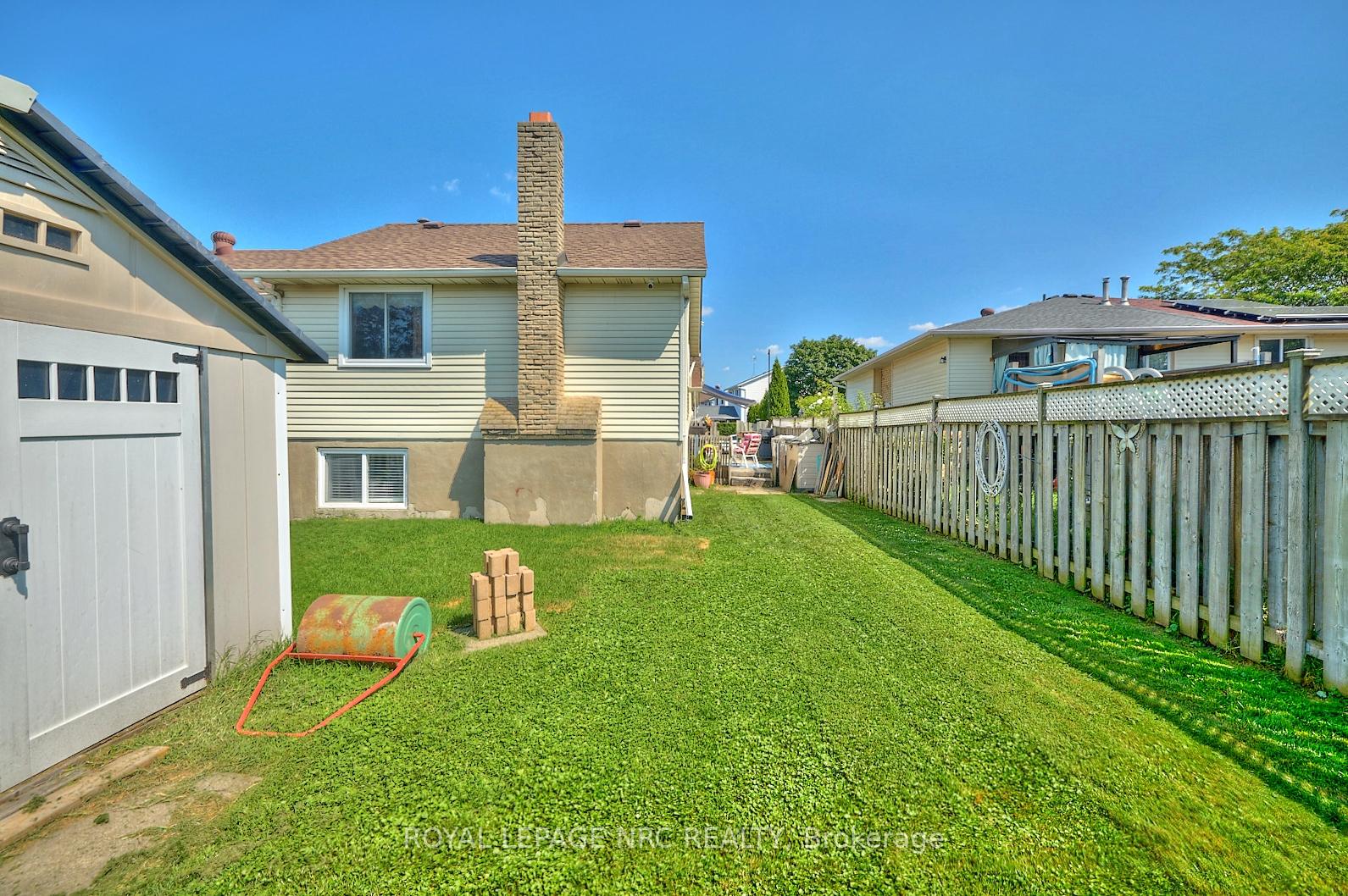 Photo 7 of 104 Carriage Road, St. Catharines, Secord Woods — HOMEH