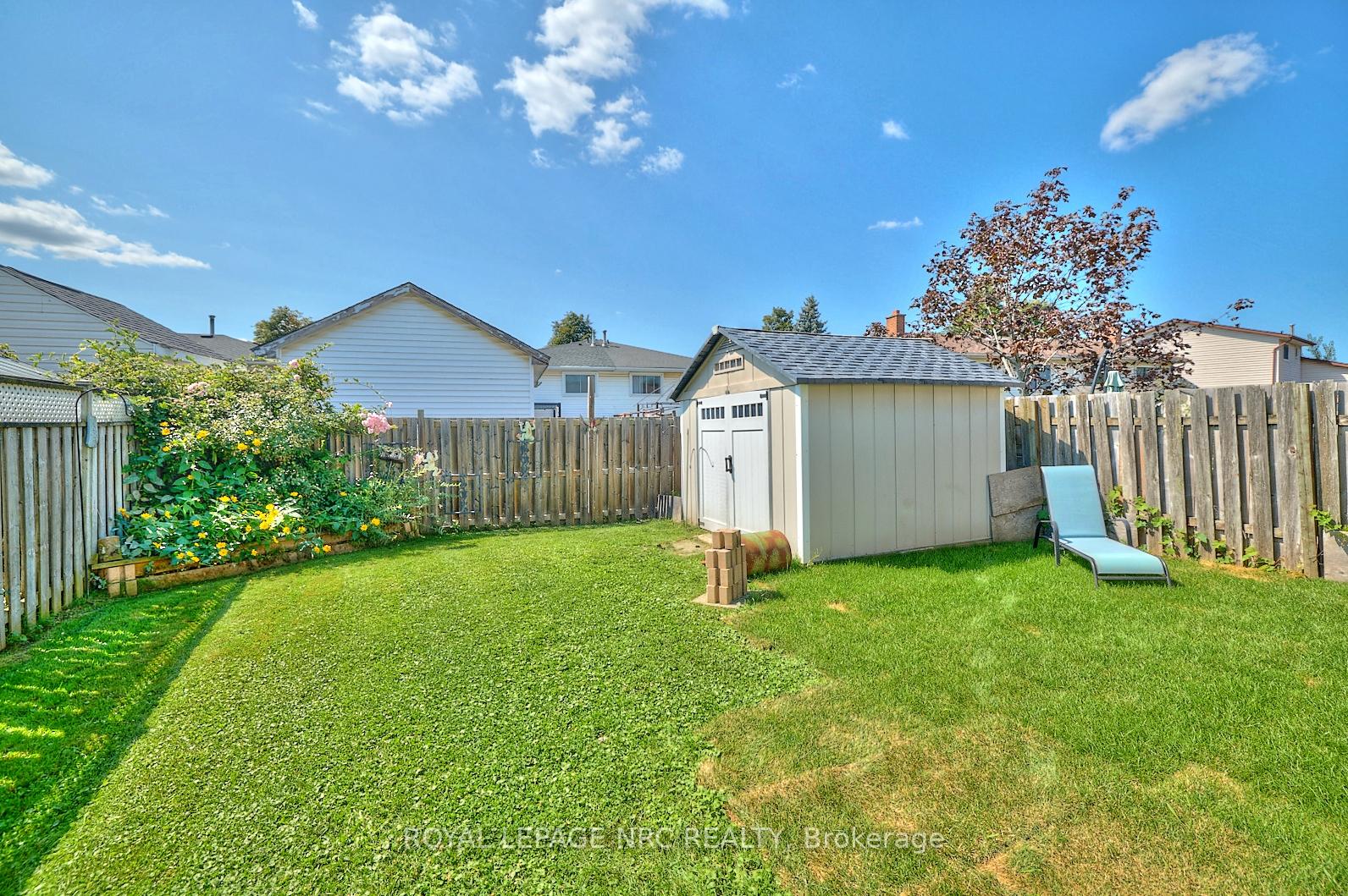 Photo 8 of 104 Carriage Road, St. Catharines, Secord Woods — HOMEH
