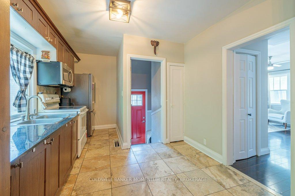 Photo 8 of 115 Pelham Road, St. Catharines, Western Hill — HOMEH