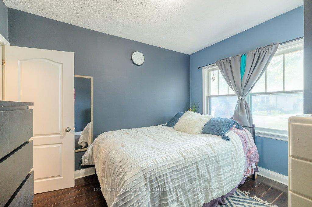 Photo 15 of 115 Pelham Road, St. Catharines, Western Hill — HOMEH
