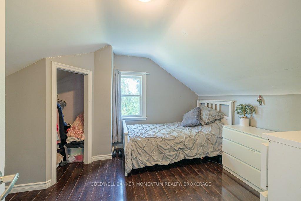 Photo 18 of 115 Pelham Road, St. Catharines, Western Hill — HOMEH