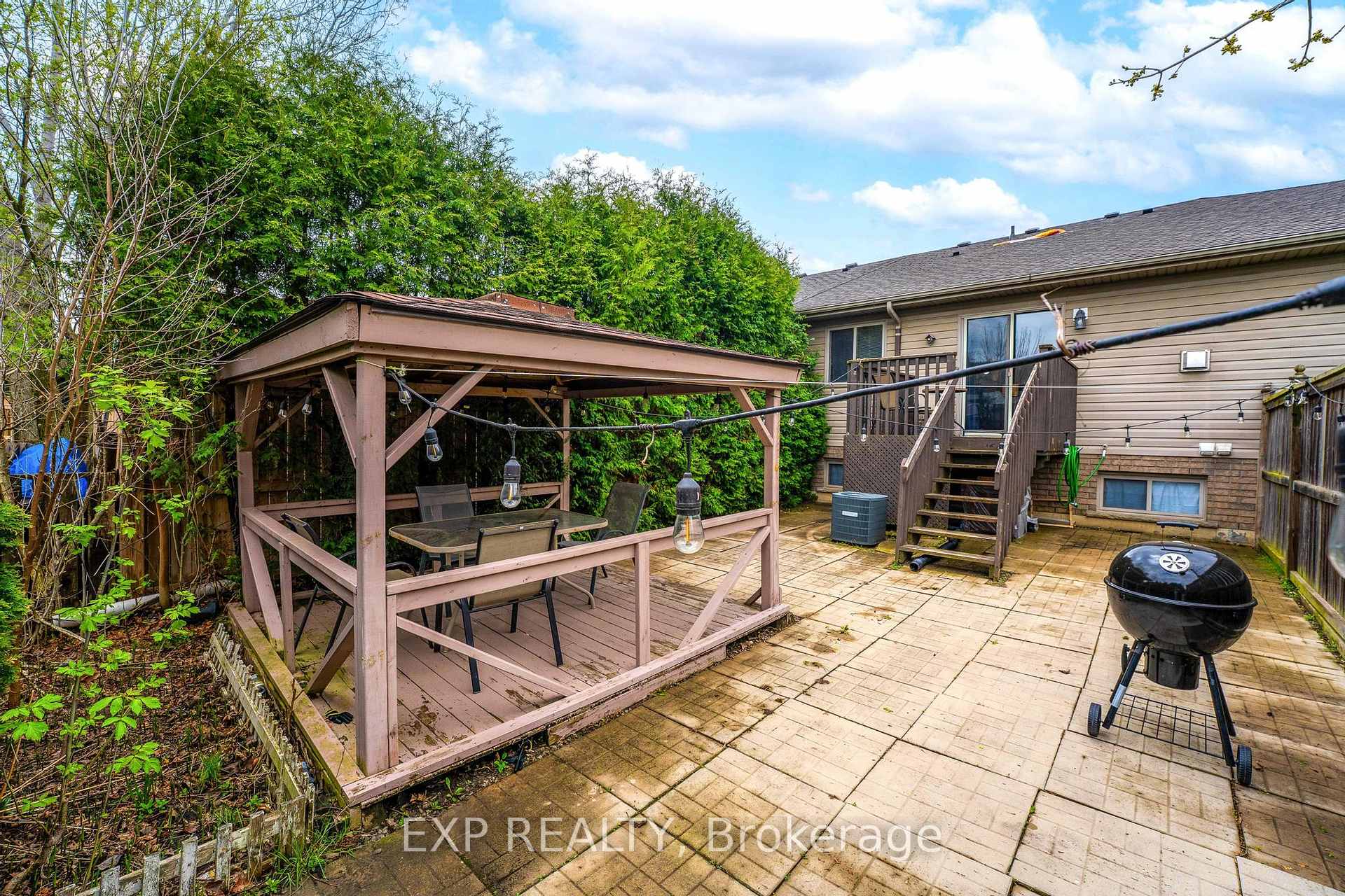 Photo 39 of 576 Grey Street, Brant, Brantford Twp — HOMEH