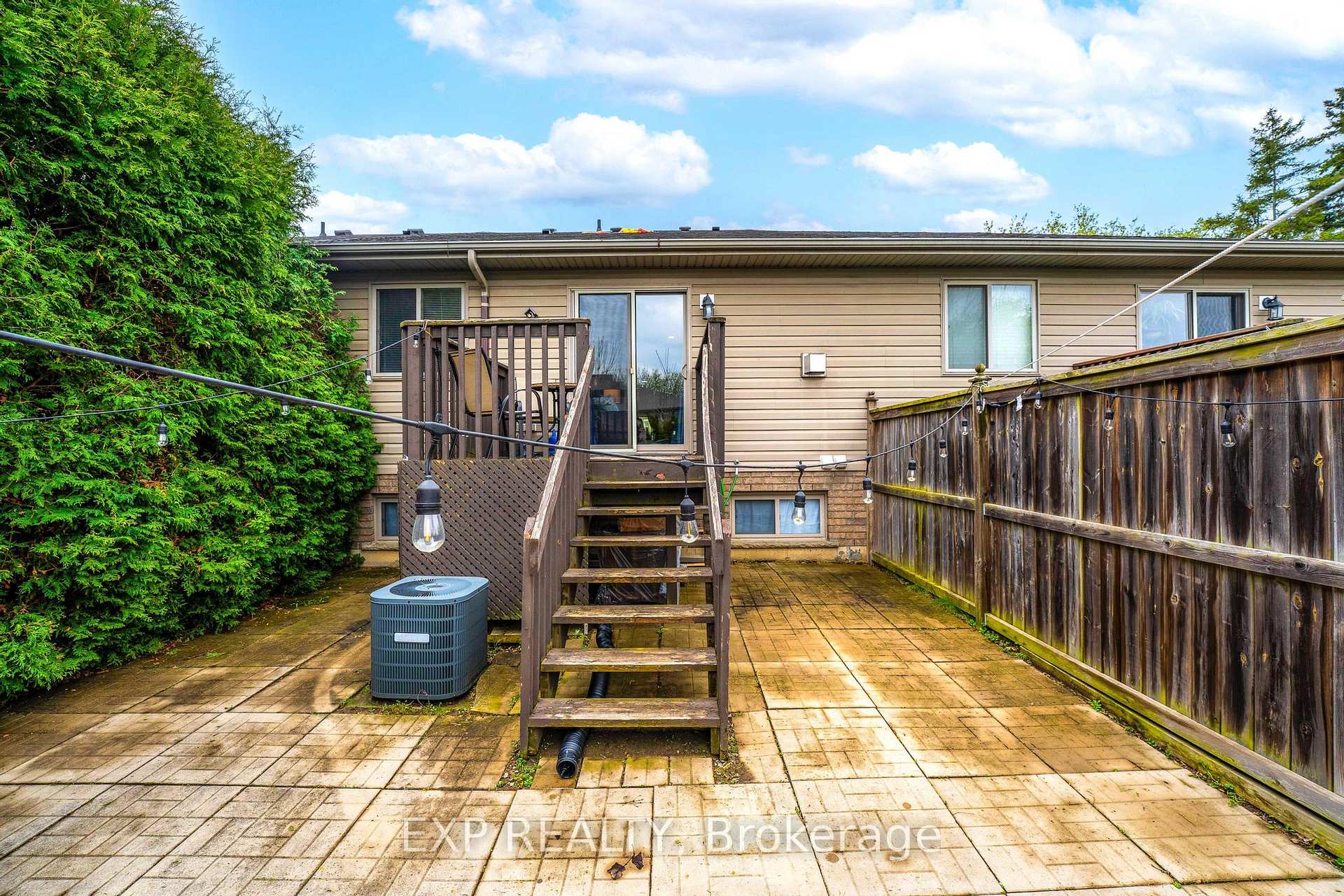Photo 40 of 576 Grey Street, Brant, Brantford Twp — HOMEH