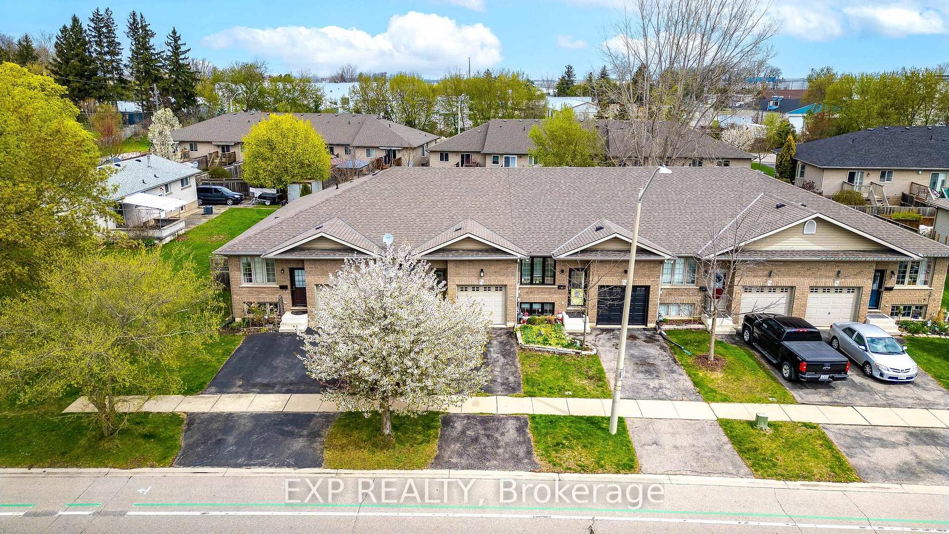 Photo 48 of 576 Grey Street, Brant, Brantford Twp — HOMEH