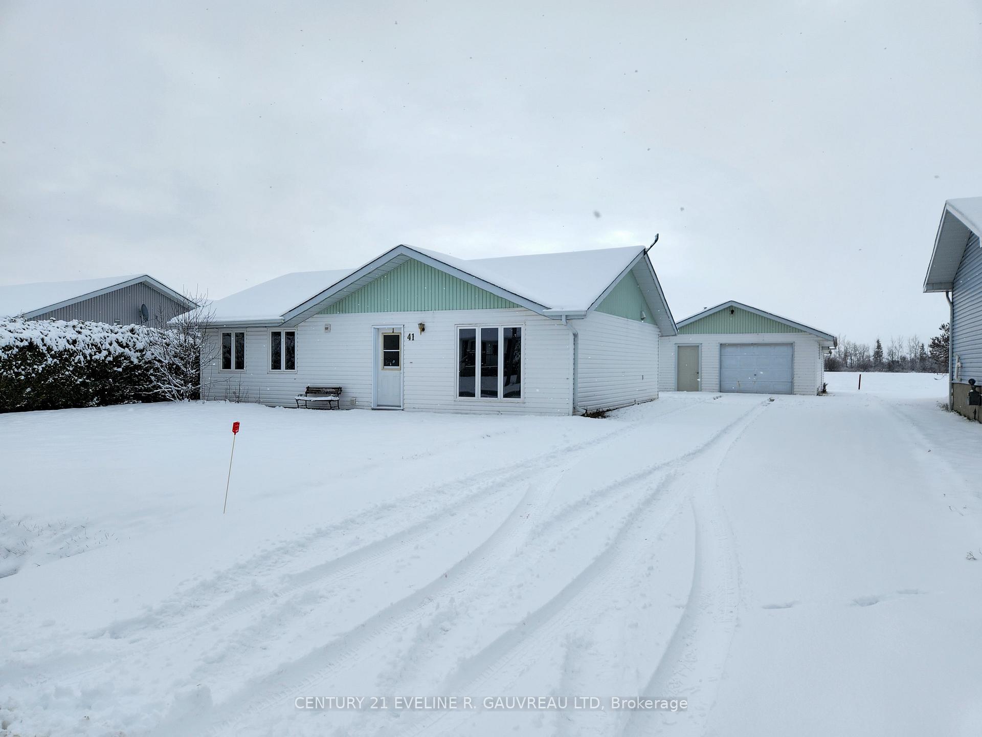 Photo 1 of 41 Sixth Street, Armstrong, Earlton — HOMEH