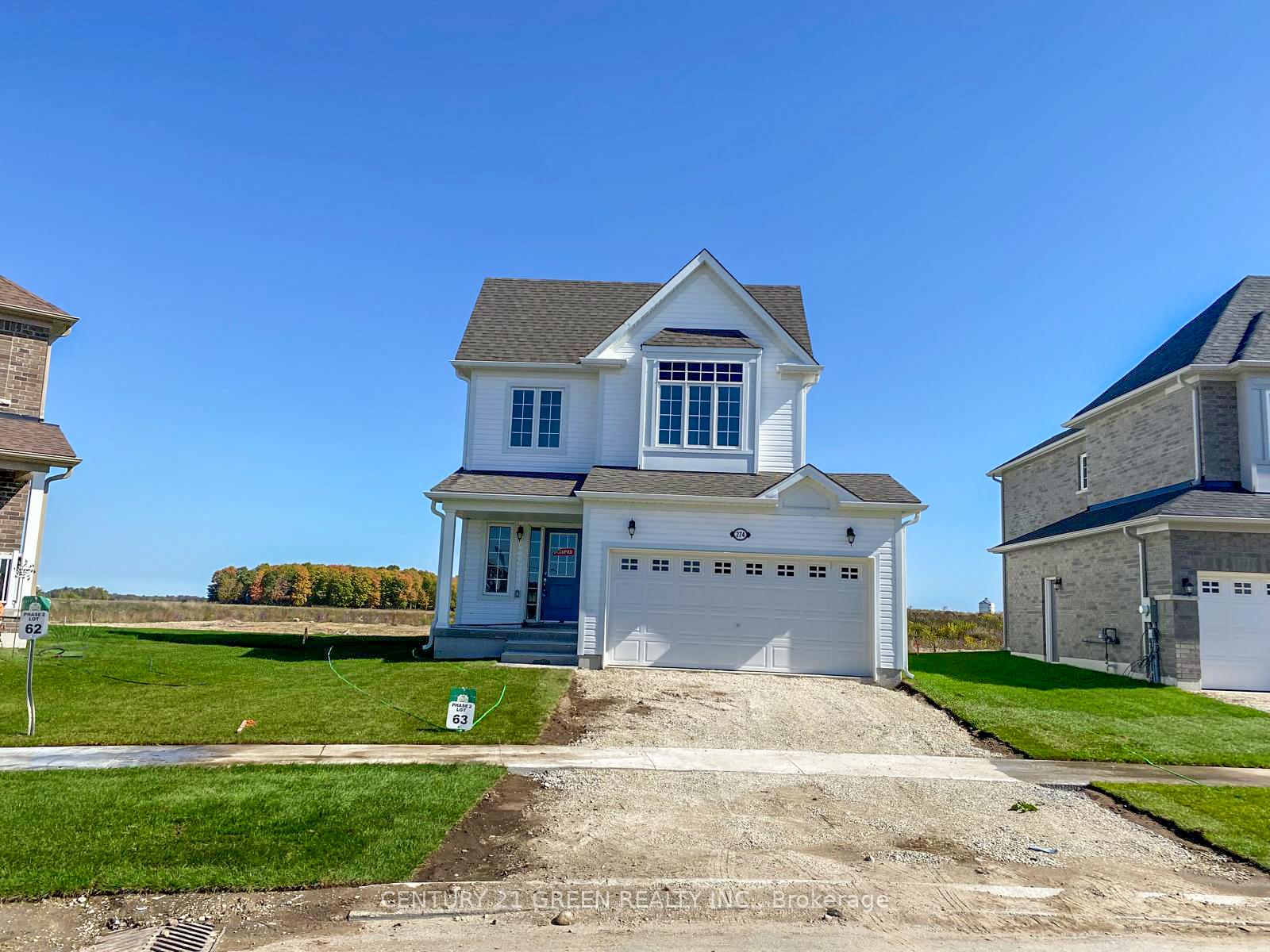 Photo 1 of 274 Springfield Crescent, Clearview, Stayner — HOMEH