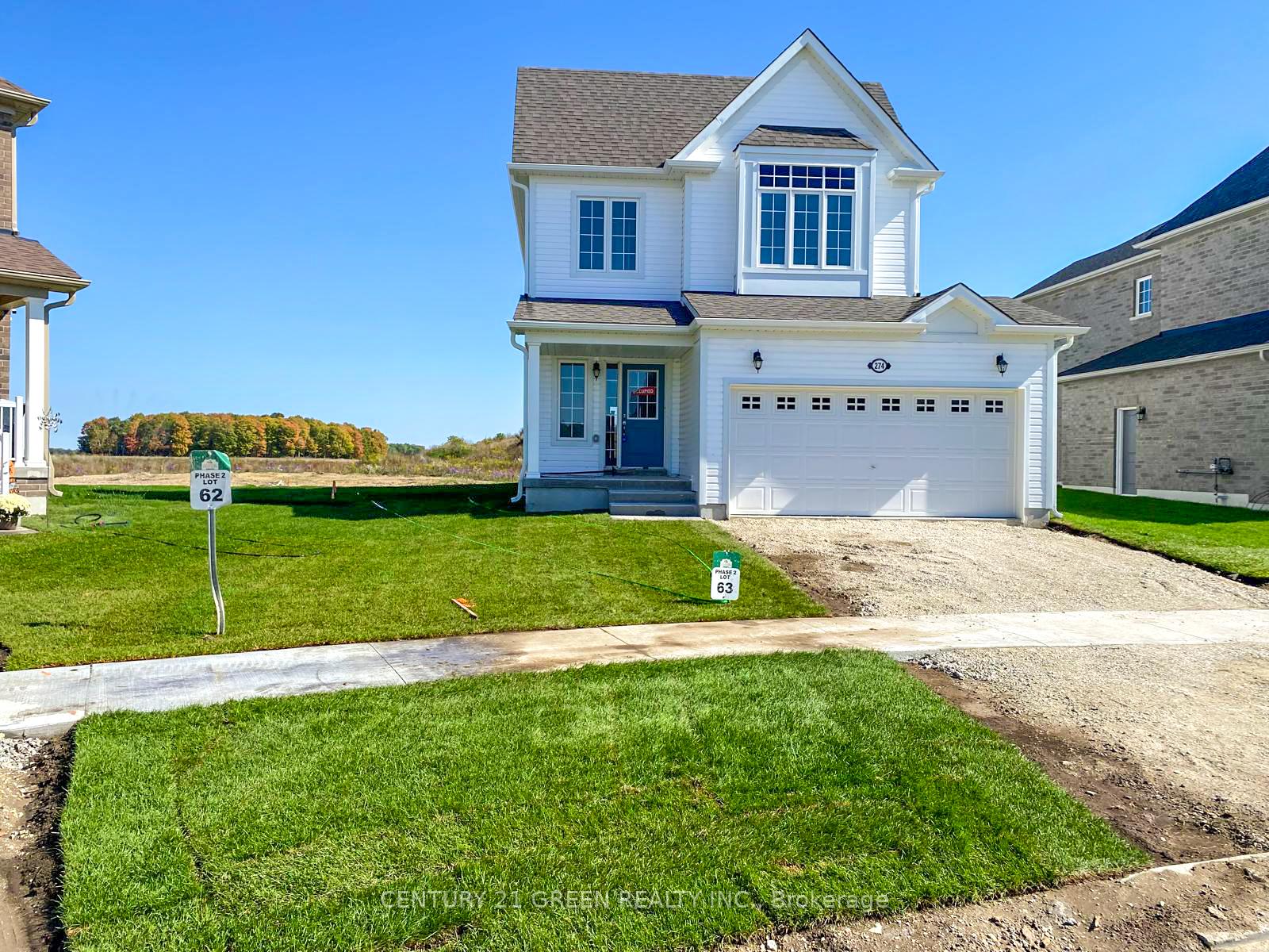 Photo 3 of 274 Springfield Crescent, Clearview, Stayner — HOMEH