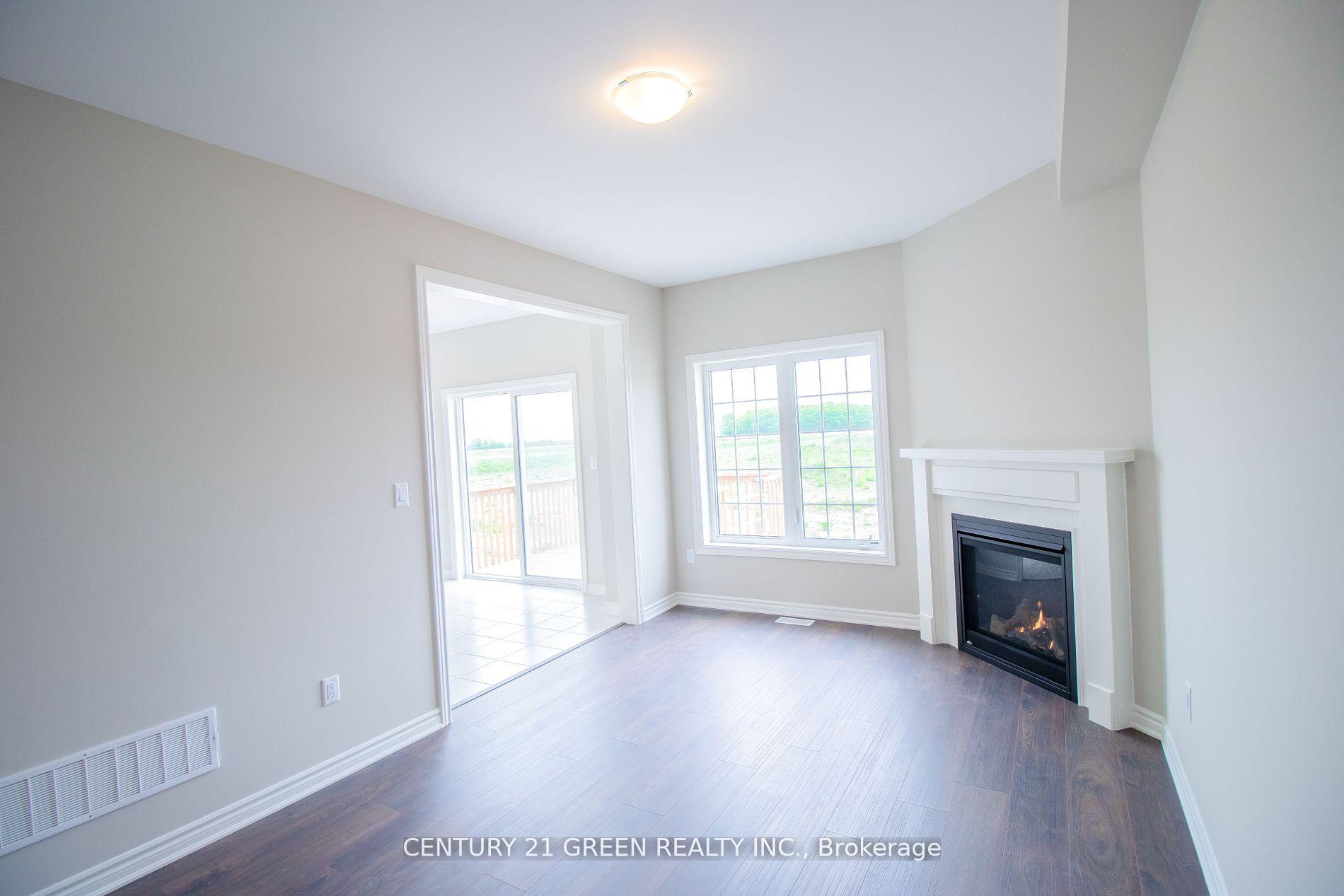 Photo 16 of 274 Springfield Crescent, Clearview, Stayner — HOMEH