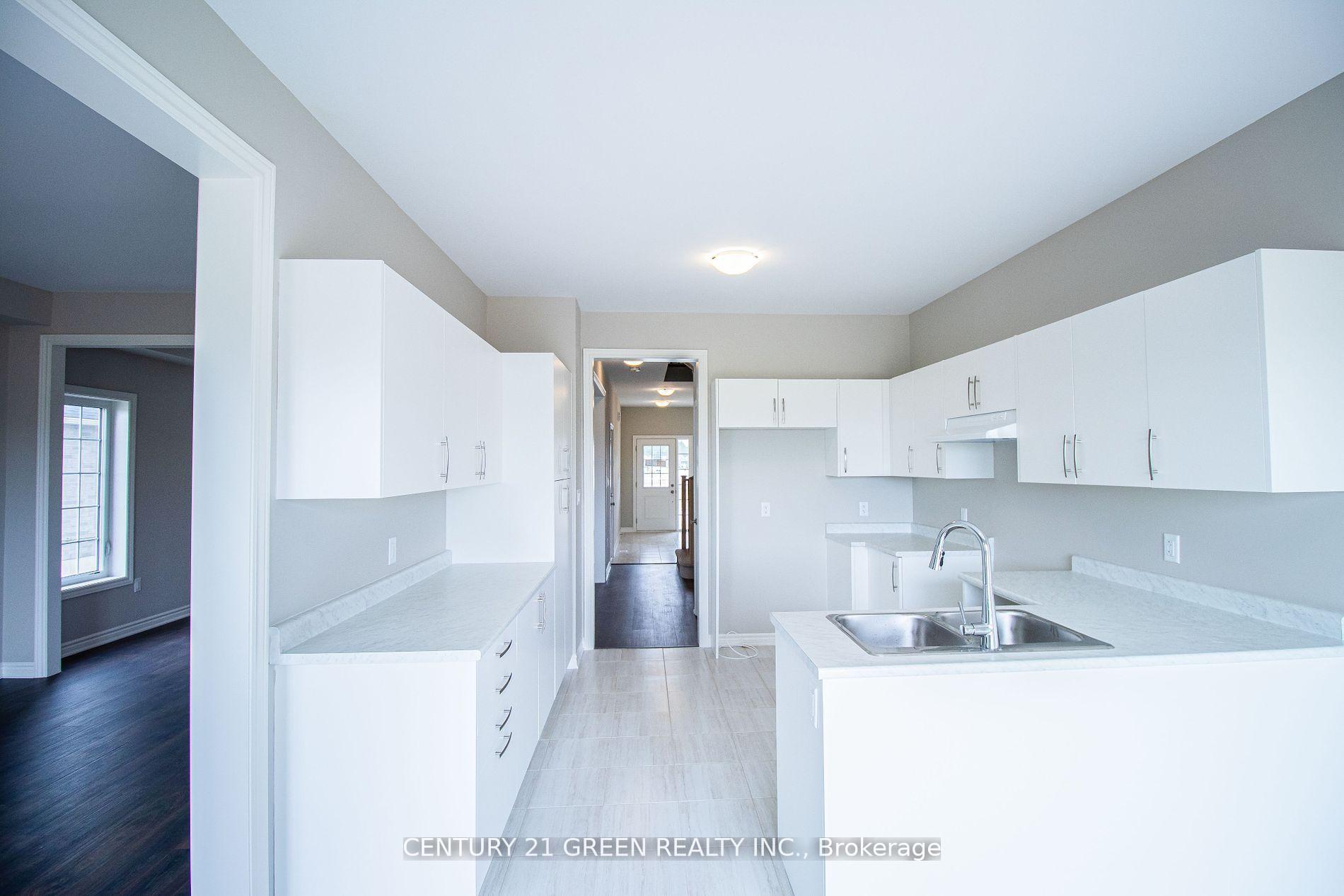 Photo 20 of 274 Springfield Crescent, Clearview, Stayner — HOMEH