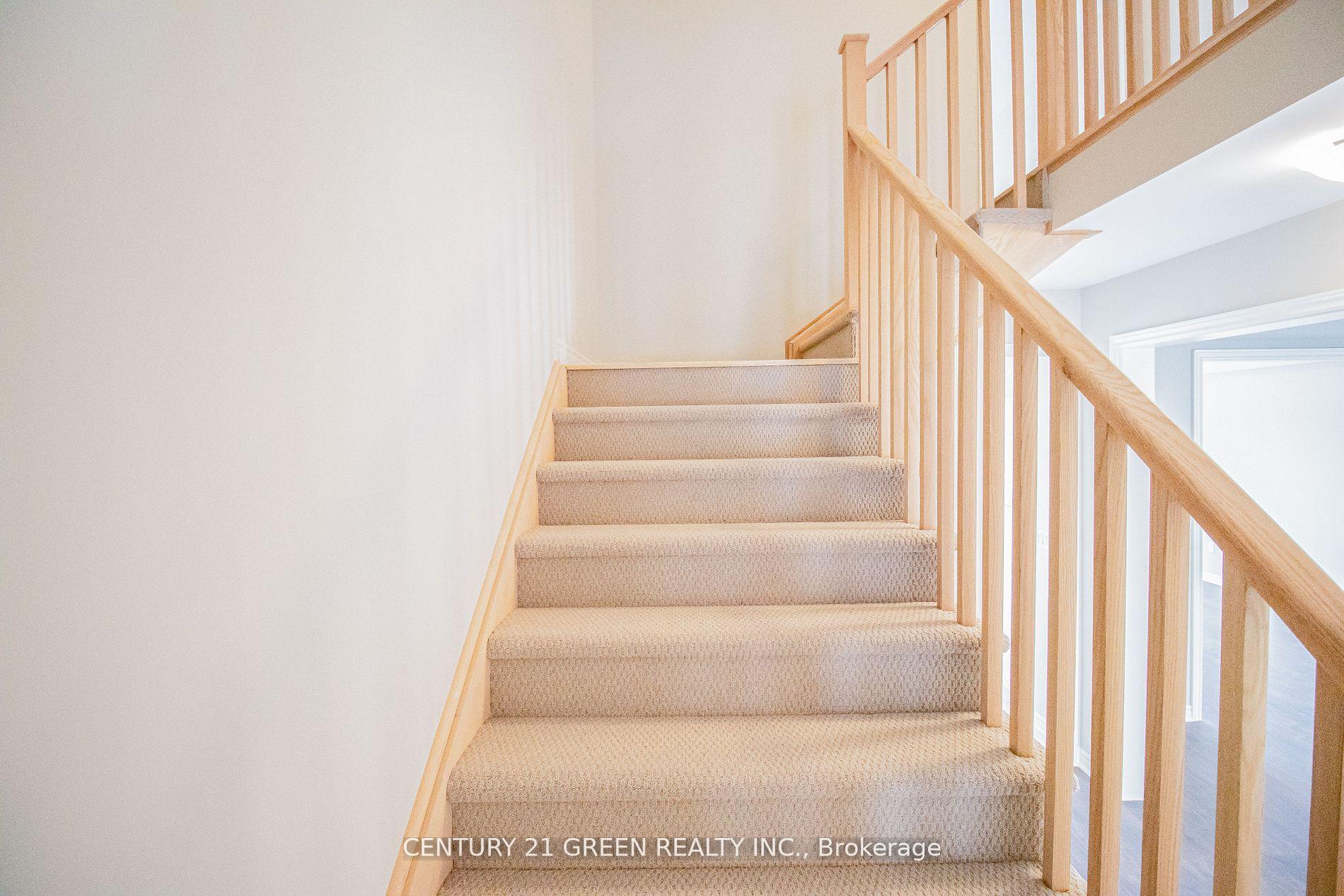 Photo 21 of 274 Springfield Crescent, Clearview, Stayner — HOMEH