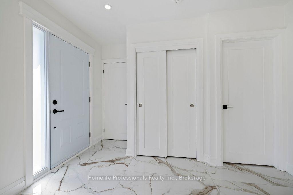 Photo 7 of 583 Britannia Avenue, Hamilton, Normanhurst — HOMEH