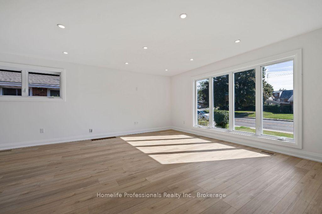 Photo 8 of 583 Britannia Avenue, Hamilton, Normanhurst — HOMEH