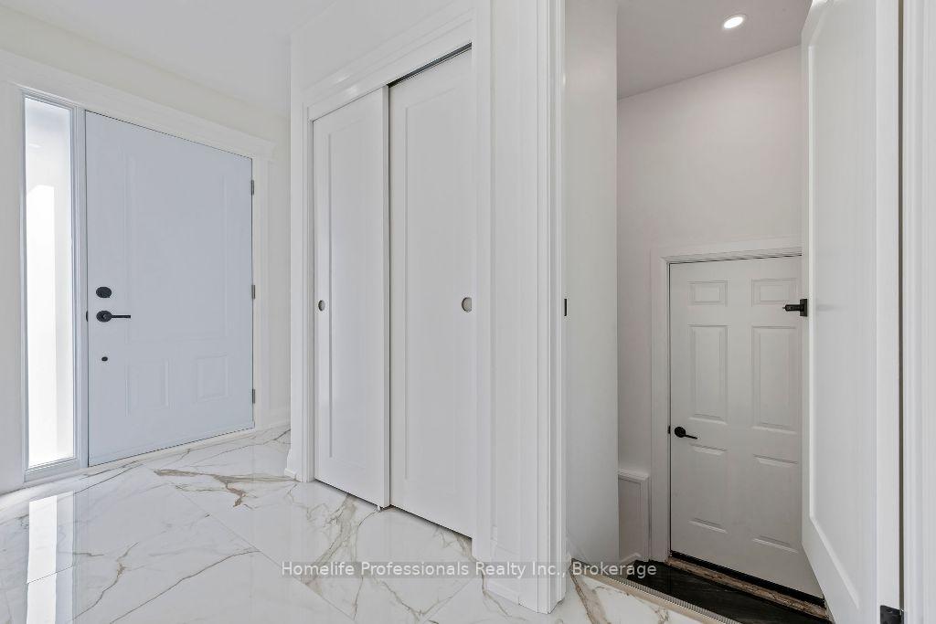 Photo 24 of 583 Britannia Avenue, Hamilton, Normanhurst — HOMEH