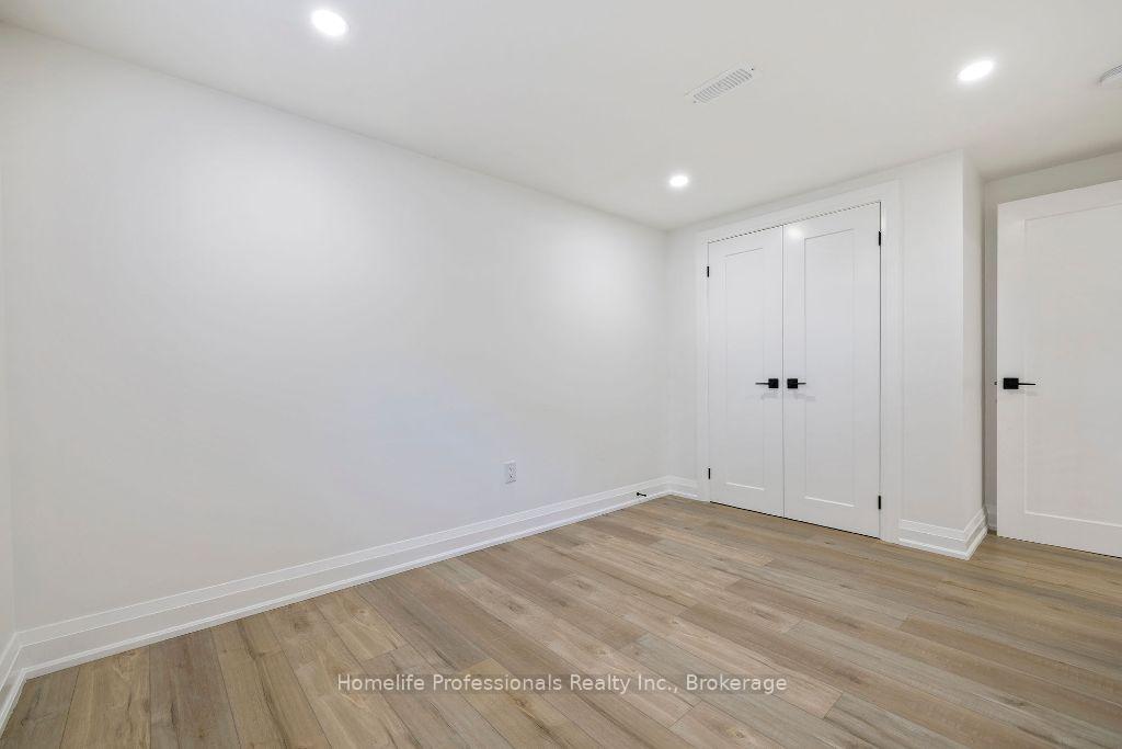 Photo 36 of 583 Britannia Avenue, Hamilton, Normanhurst — HOMEH