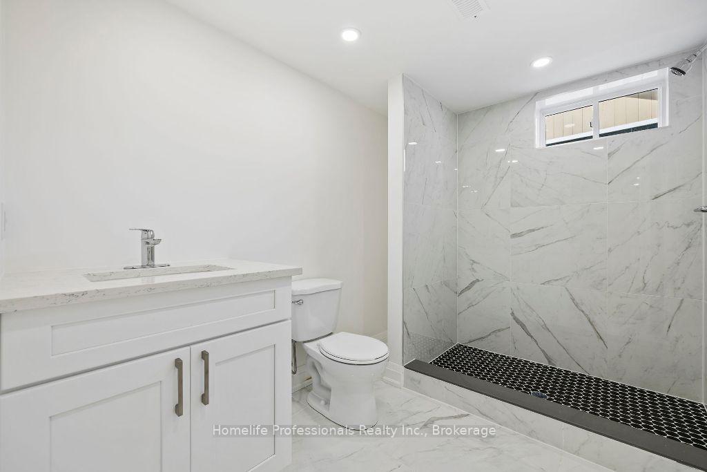 Photo 39 of 583 Britannia Avenue, Hamilton, Normanhurst — HOMEH