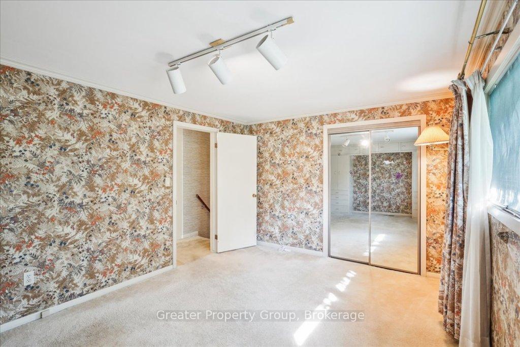 Photo 15 of 9 Briarsdale Drive, St. Catharines, Glendale/Glenridge — HOMEH