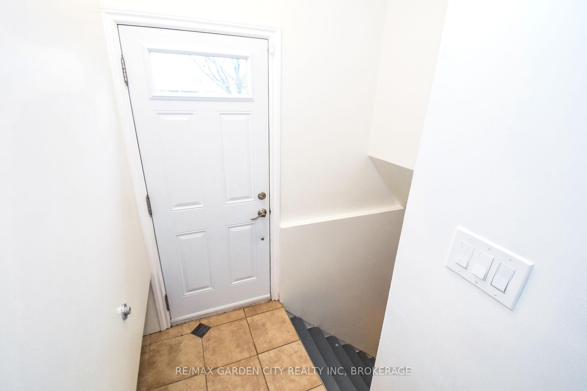 Photo 22 of 56 Longfellow Avenue, St. Catharines, Haig — HOMEH