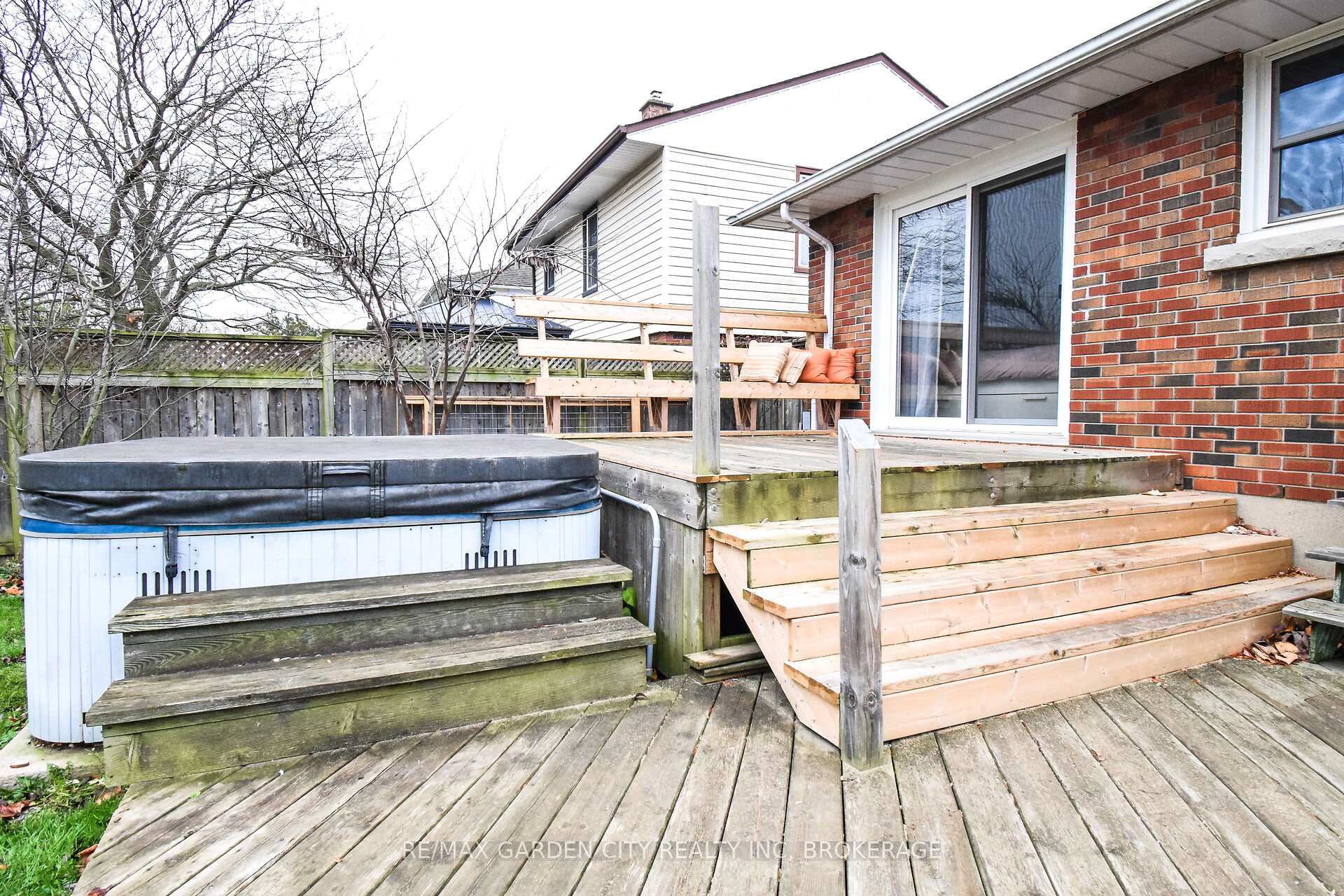 Photo 30 of 56 Longfellow Avenue, St. Catharines, Haig — HOMEH