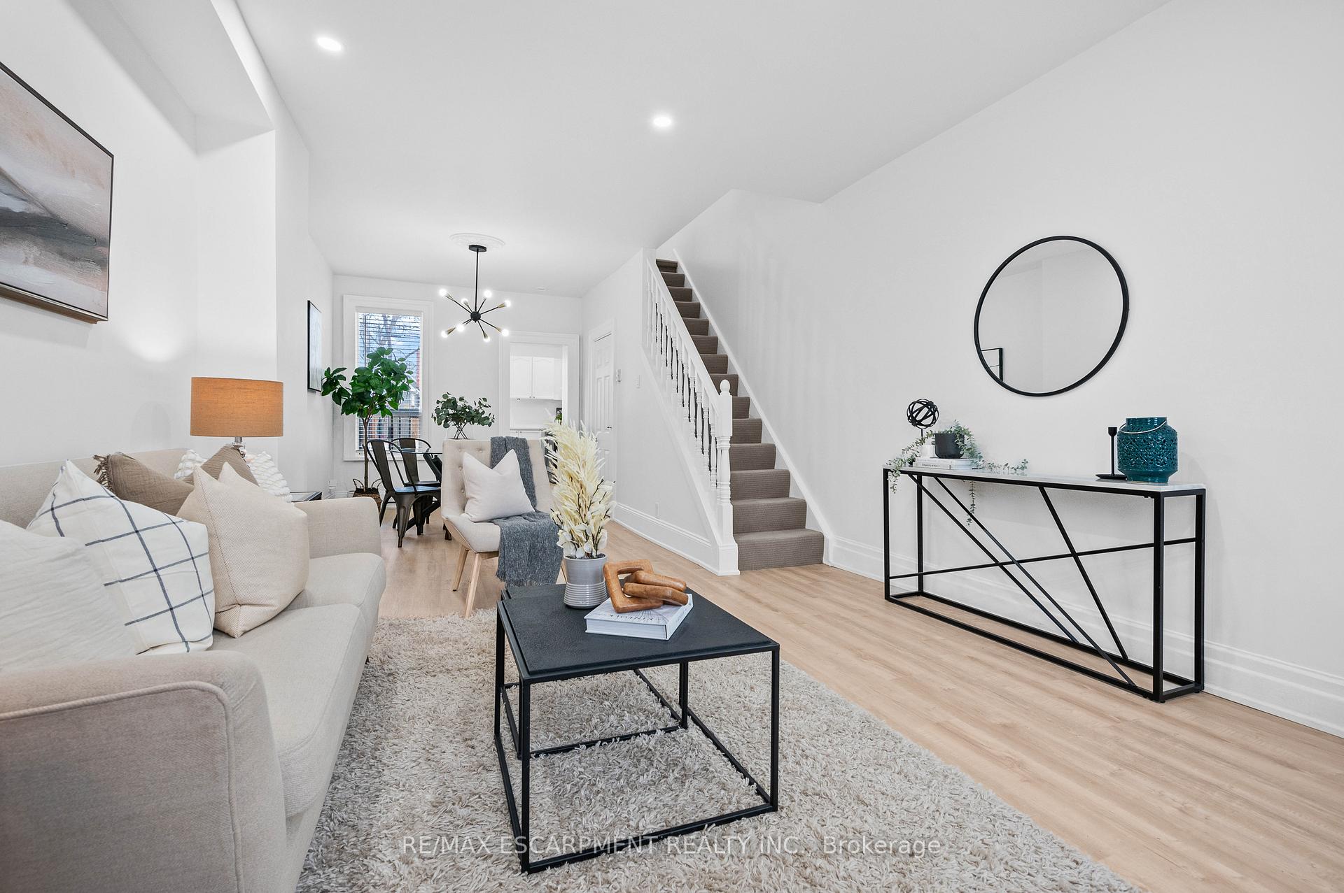 Photo 3 of 104 Gibson Avenue, Hamilton, Gibson — HOMEH