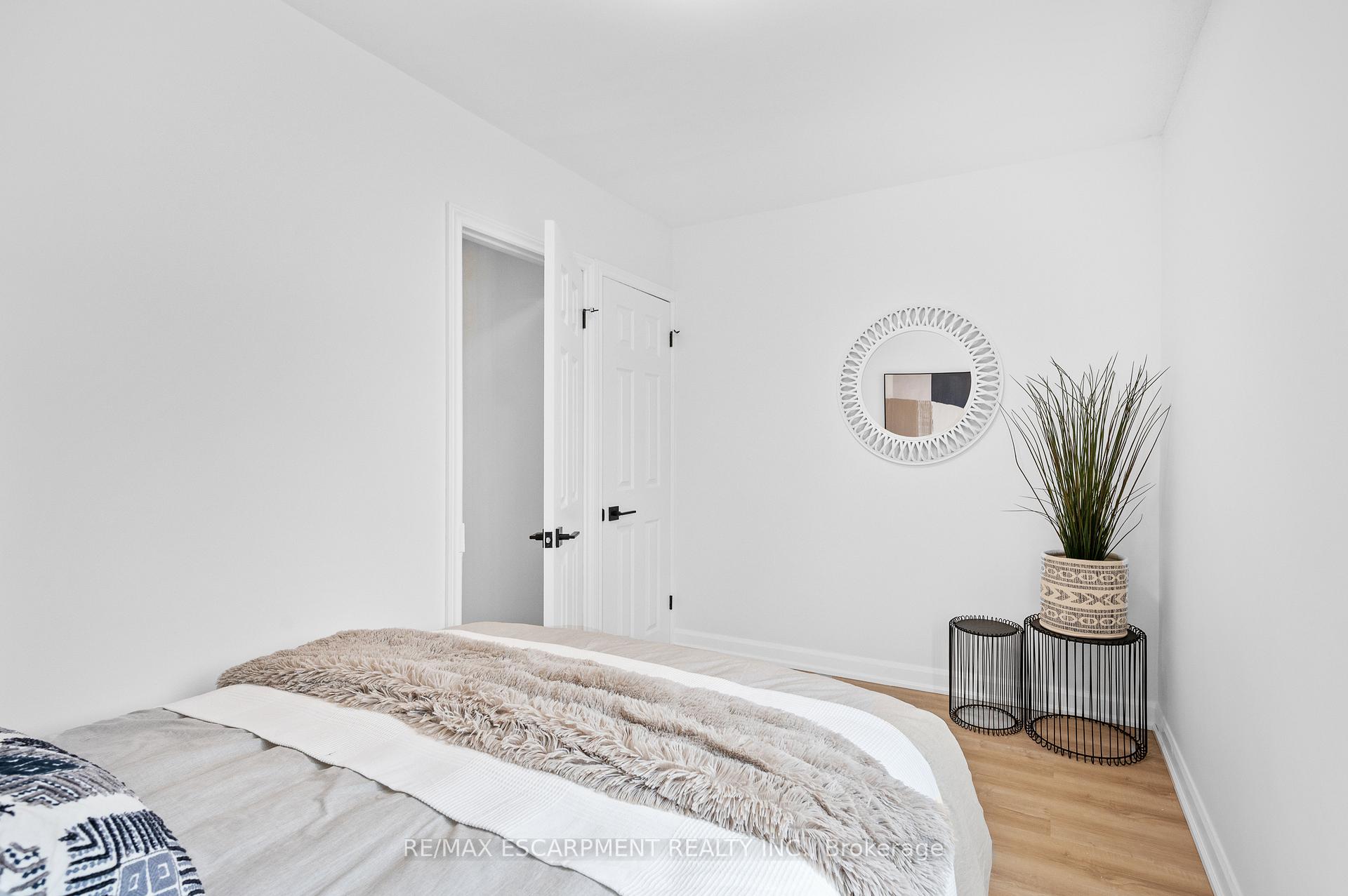 Photo 12 of 104 Gibson Avenue, Hamilton, Gibson — HOMEH