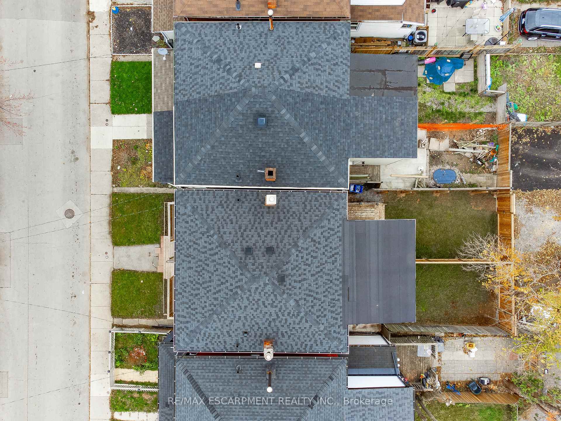 Photo 20 of 104 Gibson Avenue, Hamilton, Gibson — HOMEH