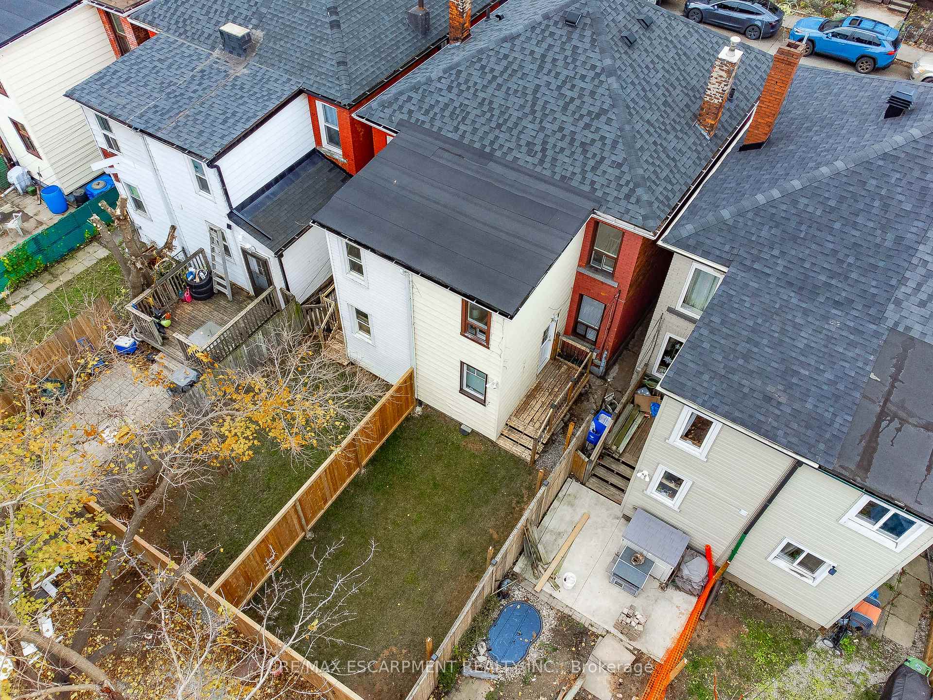 Photo 21 of 104 Gibson Avenue, Hamilton, Gibson — HOMEH