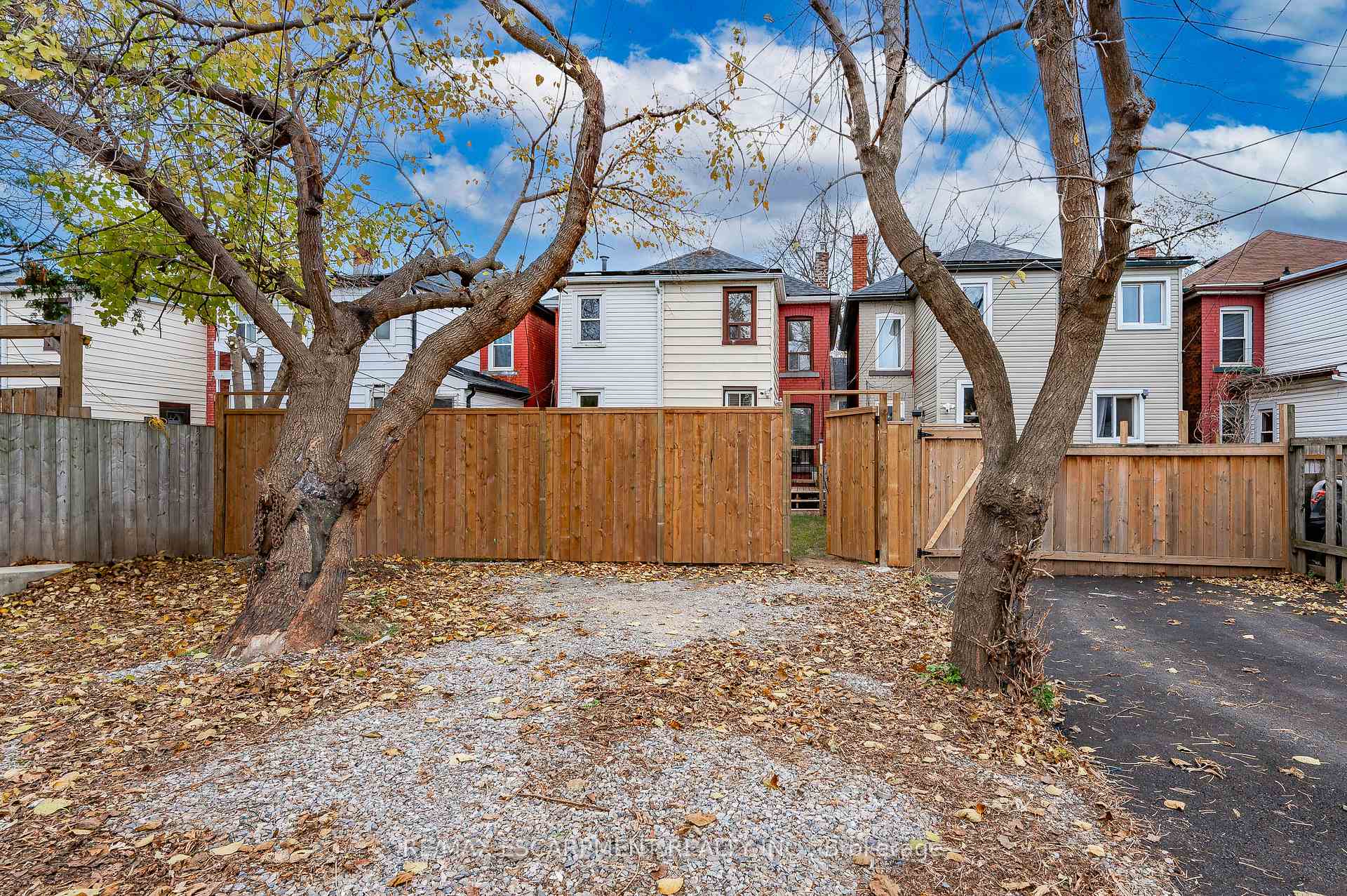 Photo 22 of 104 Gibson Avenue, Hamilton, Gibson — HOMEH