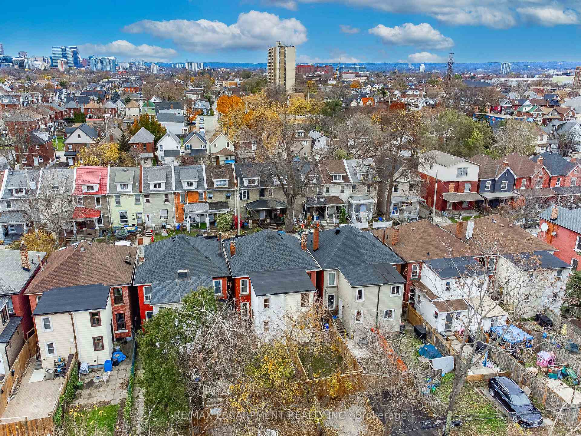 Photo 23 of 104 Gibson Avenue, Hamilton, Gibson — HOMEH
