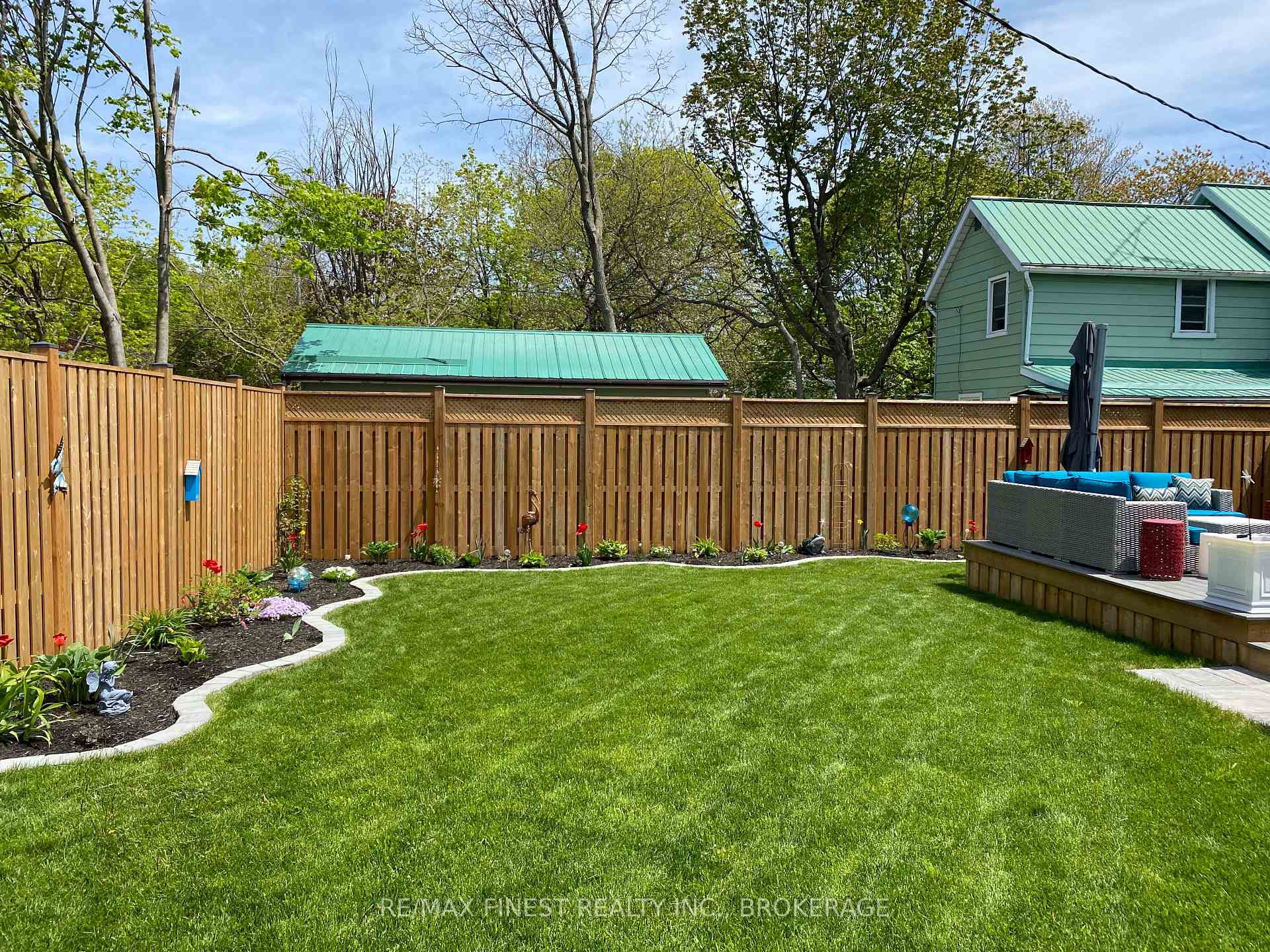 Photo 41 of 74 Brock Street W, Gananoque — HOMEH