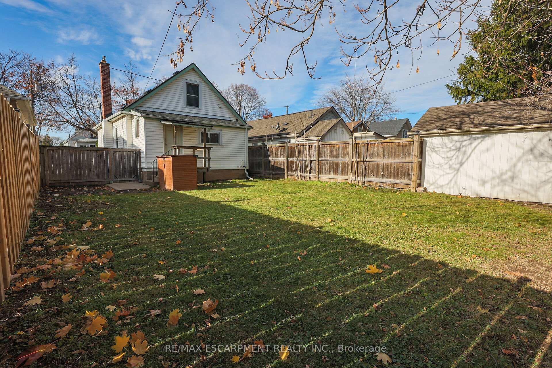 Photo 19 of 4 Mildred Avenue, St. Catharines, Haig — HOMEH