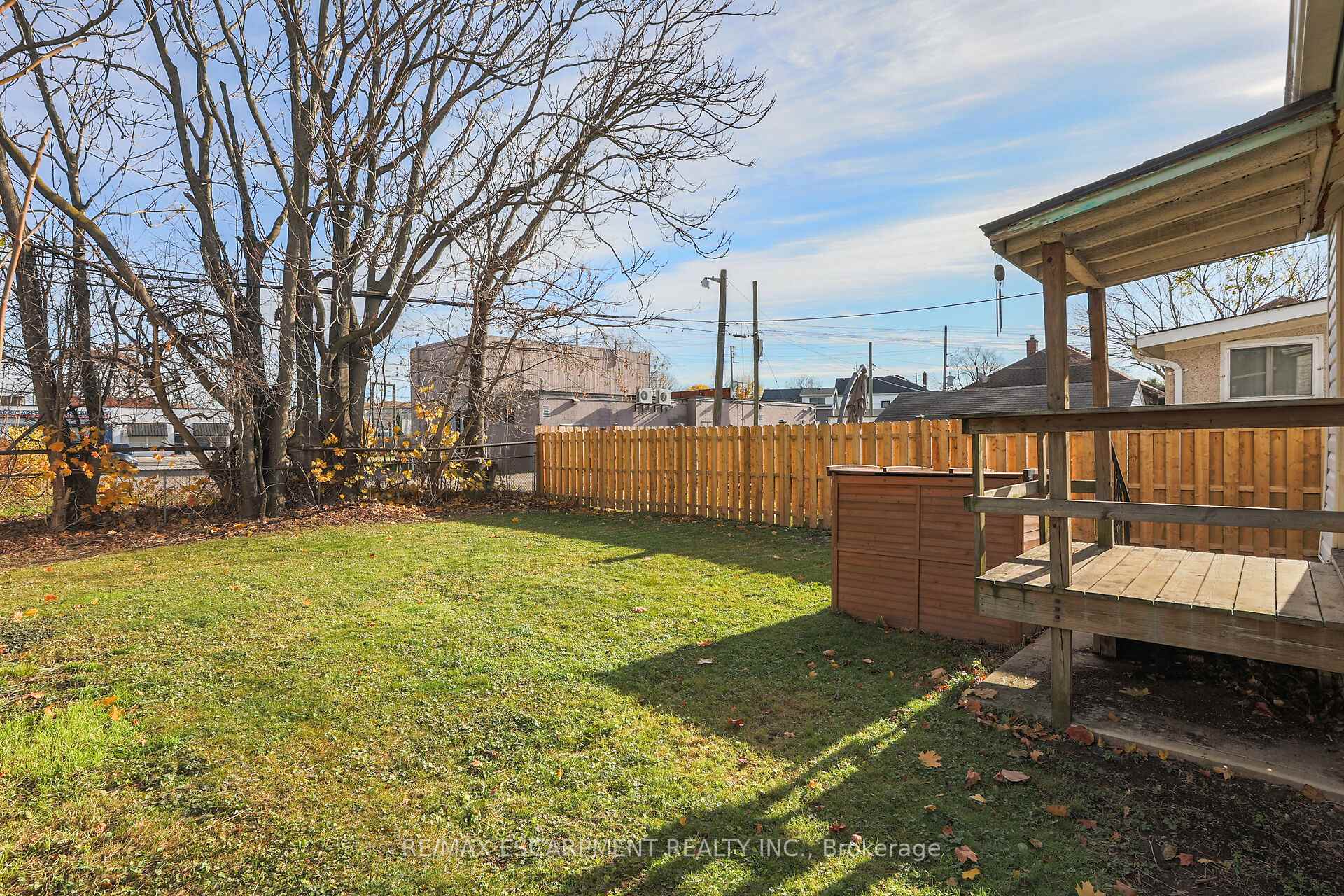 Photo 24 of 4 Mildred Avenue, St. Catharines, Haig — HOMEH