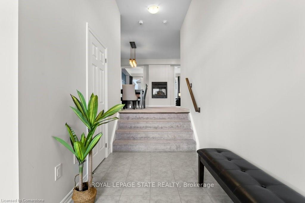 Photo 5 of 119 Brigham Avenue, Hamilton, Binbrook — HOMEH