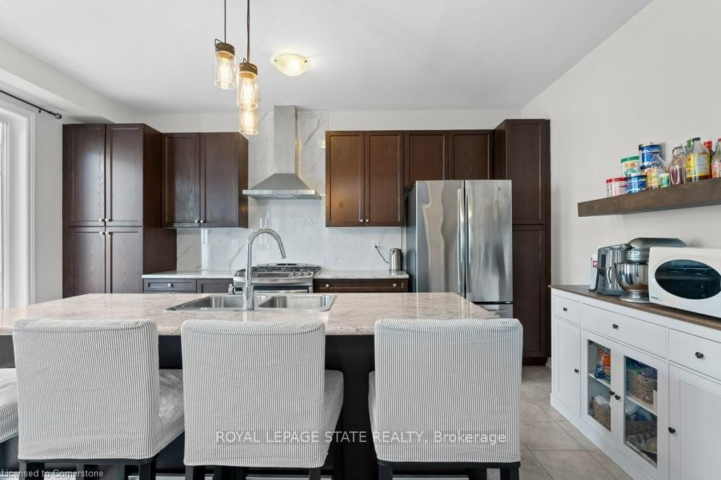 Photo 13 of 119 Brigham Avenue, Hamilton, Binbrook — HOMEH
