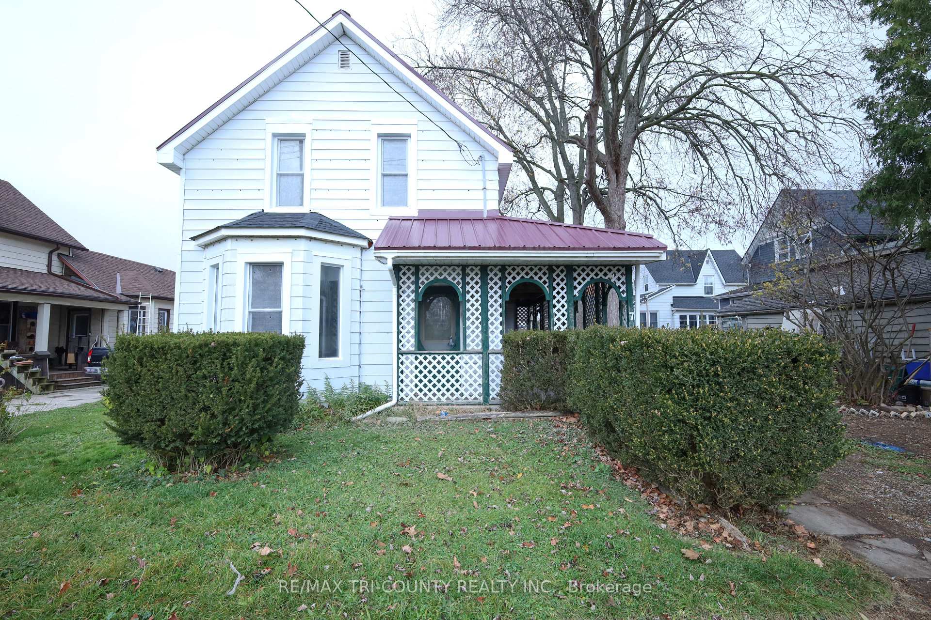 Photo 1 of 7 Eagle Street, St. Thomas — HOMEH