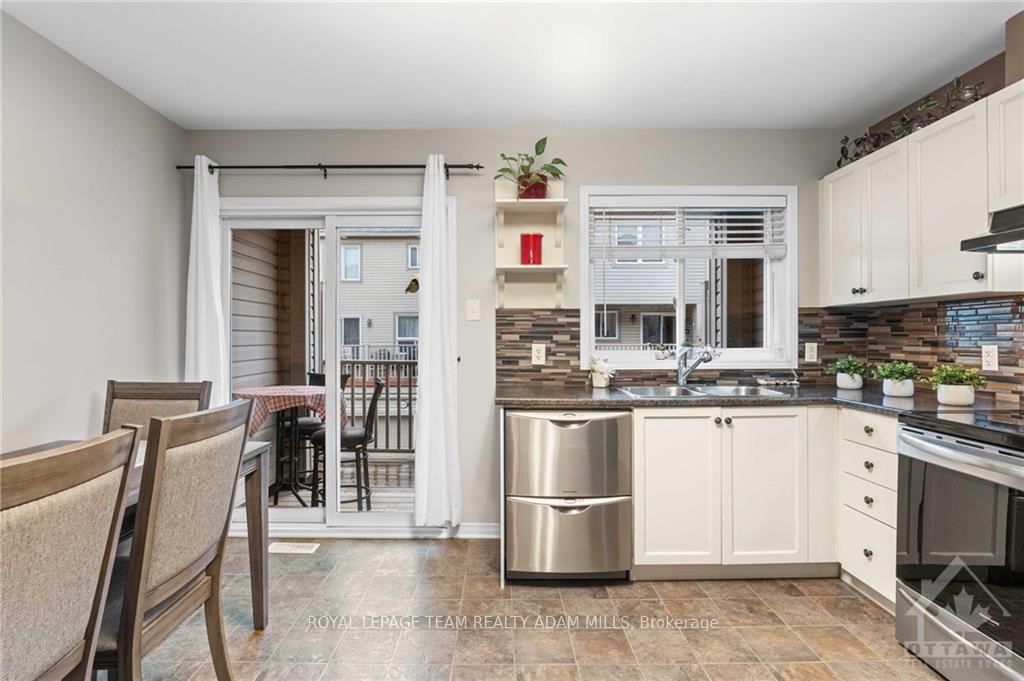 Photo 13 of 834 Campobello Drive, Ottawa, Stittsville (North) — HOMEH