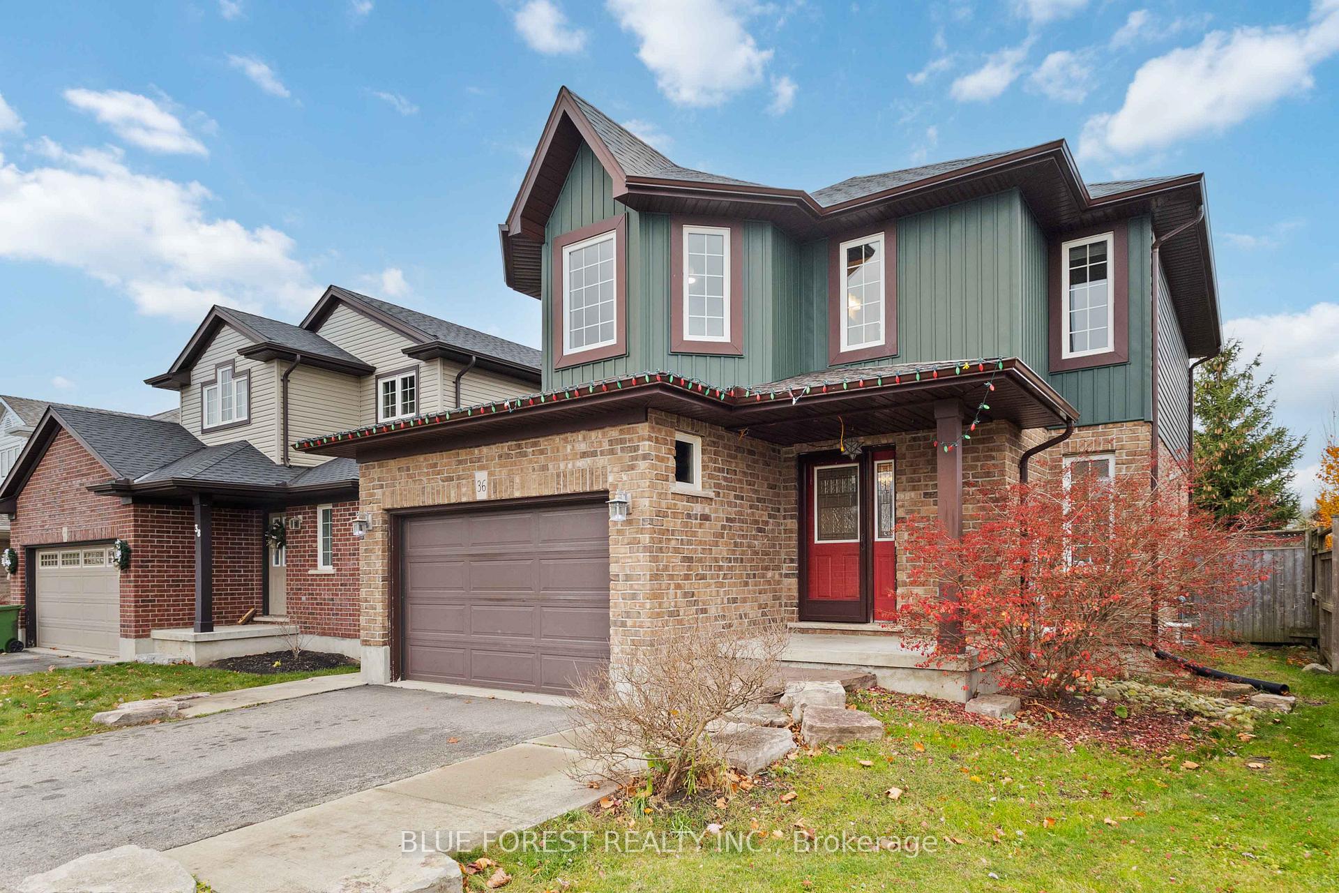 Photo 3 of 36 Pine Valley Drive, St. Thomas — HOMEH