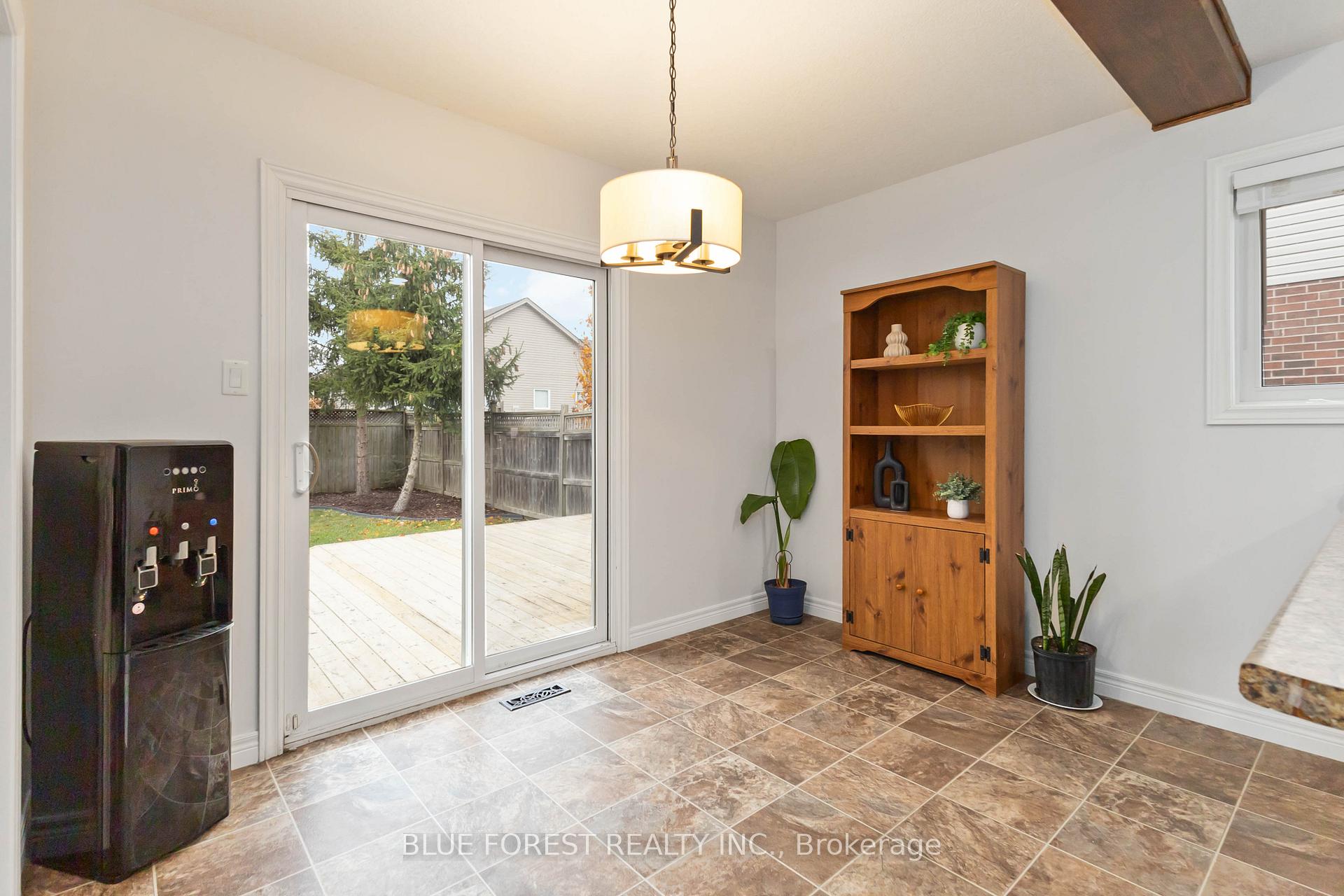 Photo 36 of 36 Pine Valley Drive, St. Thomas — HOMEH