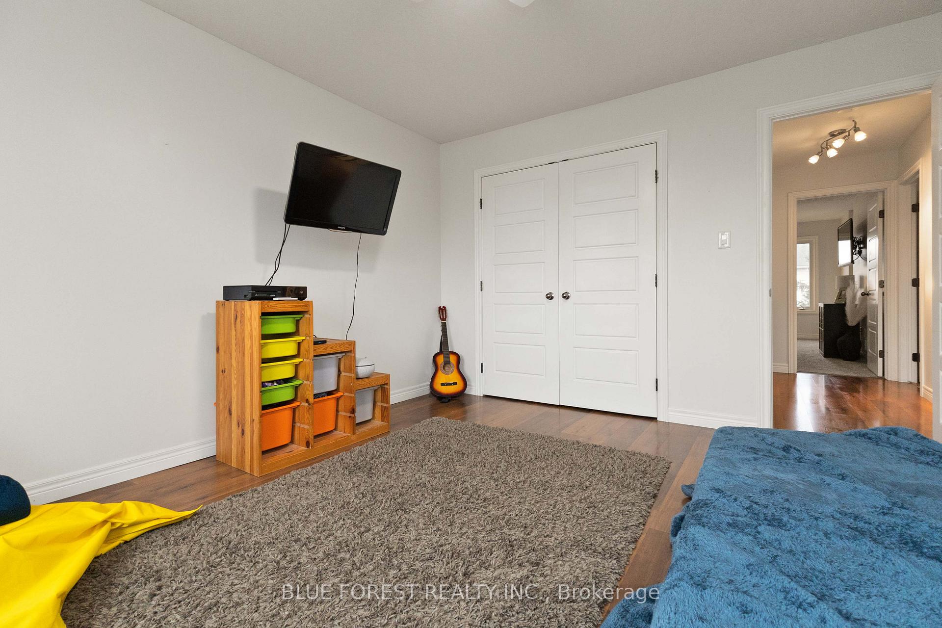 Photo 38 of 36 Pine Valley Drive, St. Thomas — HOMEH