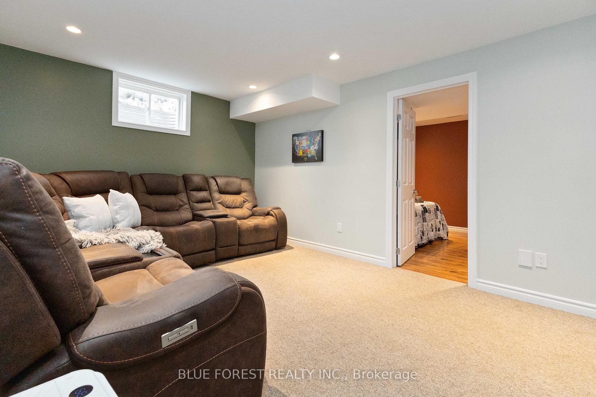 Photo 67 of 36 Pine Valley Drive, St. Thomas — HOMEH