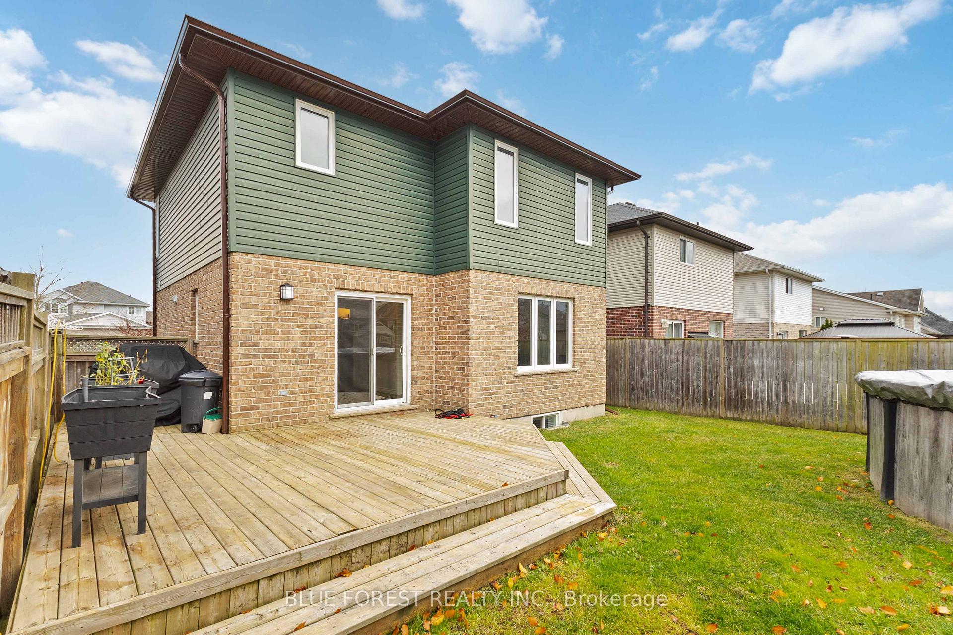 Photo 74 of 36 Pine Valley Drive, St. Thomas — HOMEH