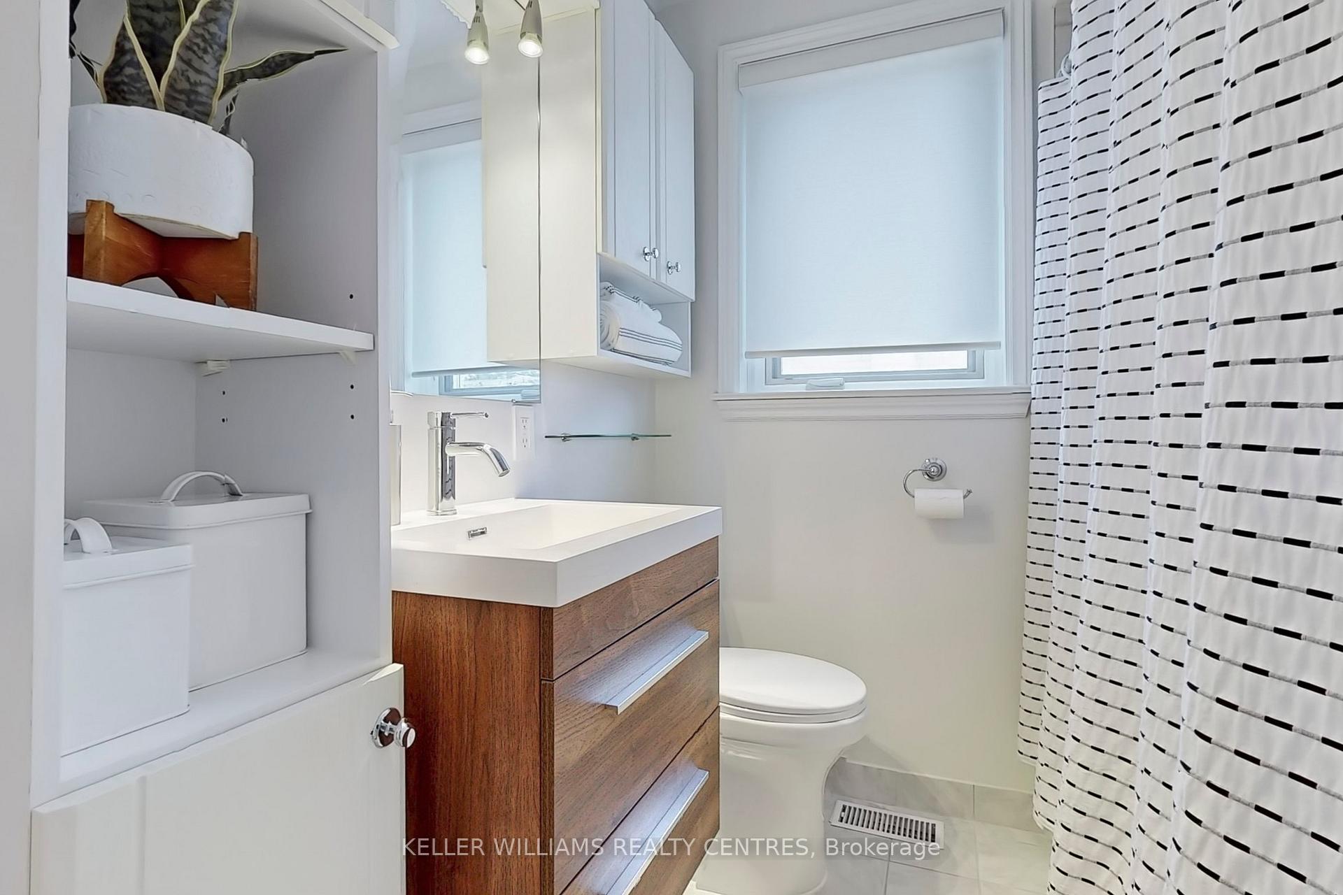 Photo 14 of 17 Patrick Drive, Aurora, Aurora Highlands — HOMEH