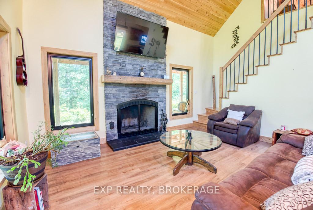 Photo 16 of 1249 Waters Edge Lane, Frontenac, Frontenac Centre — HOMEH
