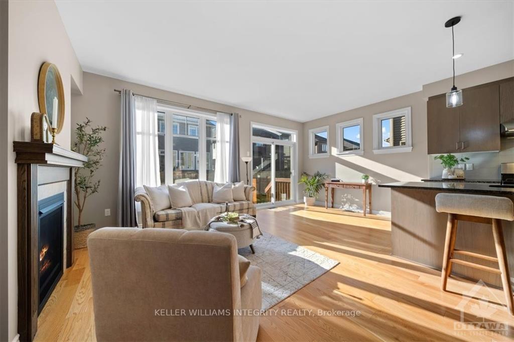 Photo 14 of 423 Warmstone Drive, Ottawa, Stittsville (North) — HOMEH