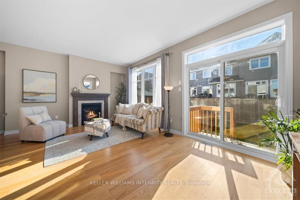 Photo 15 of 423 Warmstone Drive, Ottawa, Stittsville (North) — HOMEH