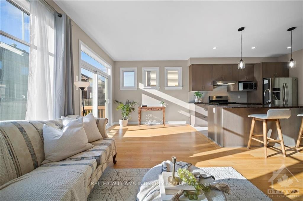 Photo 16 of 423 Warmstone Drive, Ottawa, Stittsville (North) — HOMEH