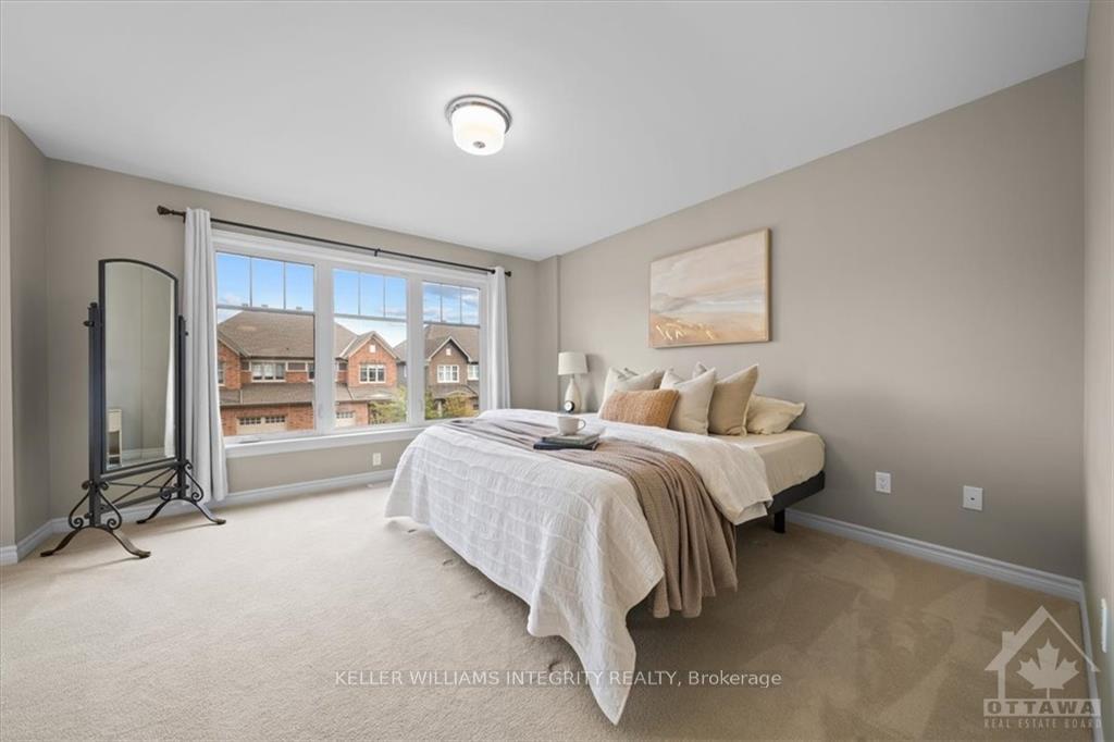 Photo 17 of 423 Warmstone Drive, Ottawa, Stittsville (North) — HOMEH