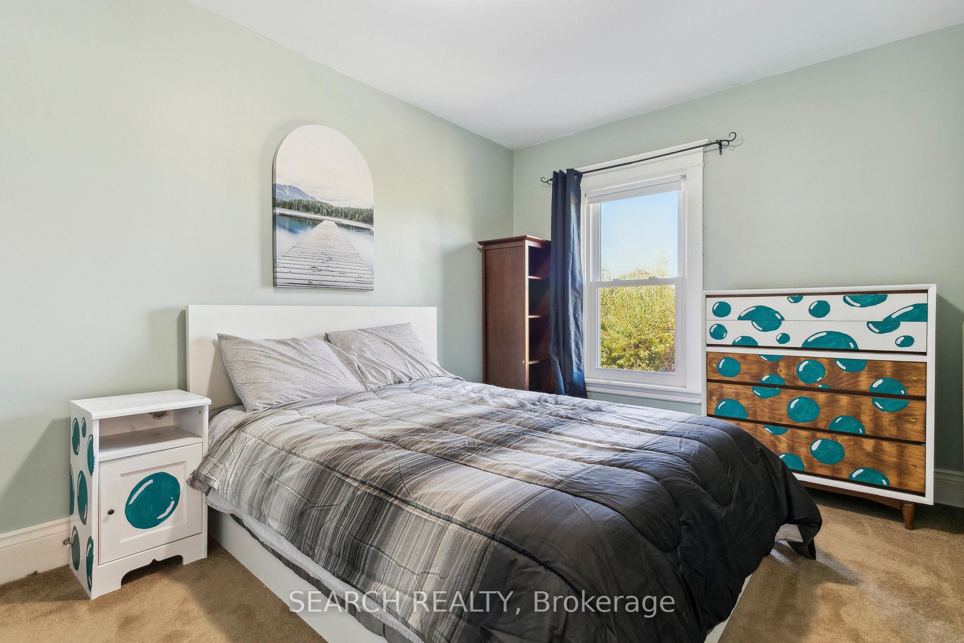 Photo 17 of 28 Hilda Avenue, Hamilton, Crown Point — HOMEH